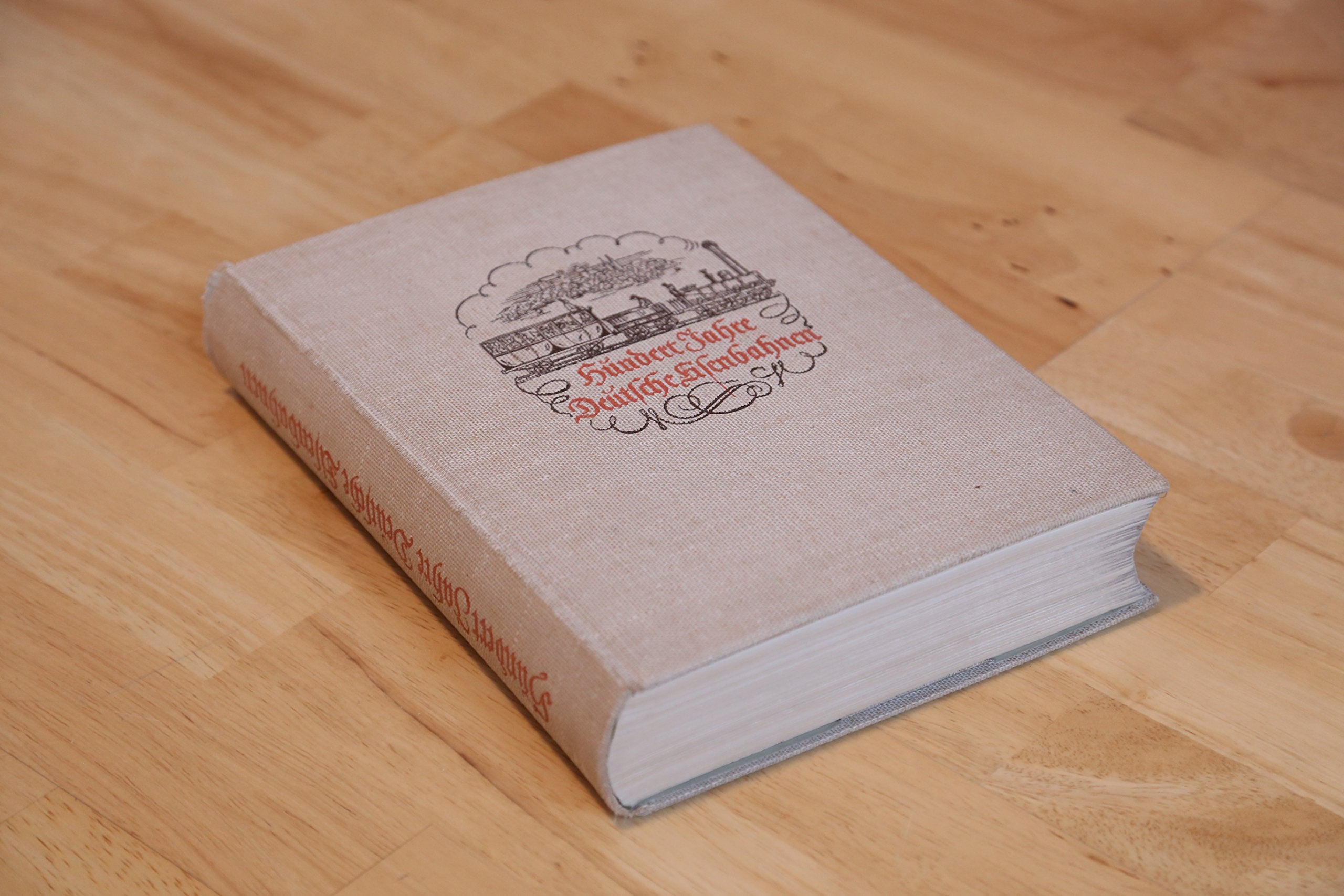 Hundert Jahre deutsche Eisenbahnen. Jubiläumsschrift zum hundertjährigen Bestehen der deutschen Eisenbahnen Books