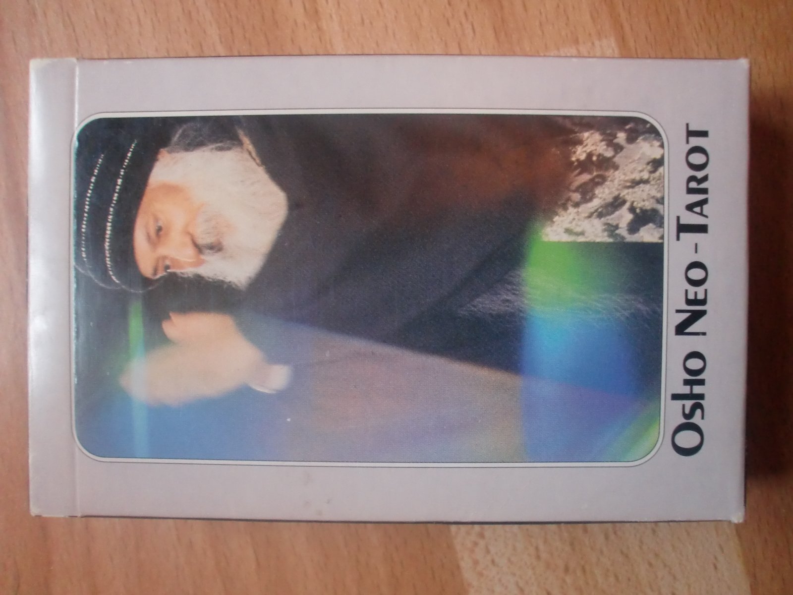Osho Neo - Tarot. 60 farbige Tarotkarten mit deutschem Anleitungsheft Religion & Esotericism