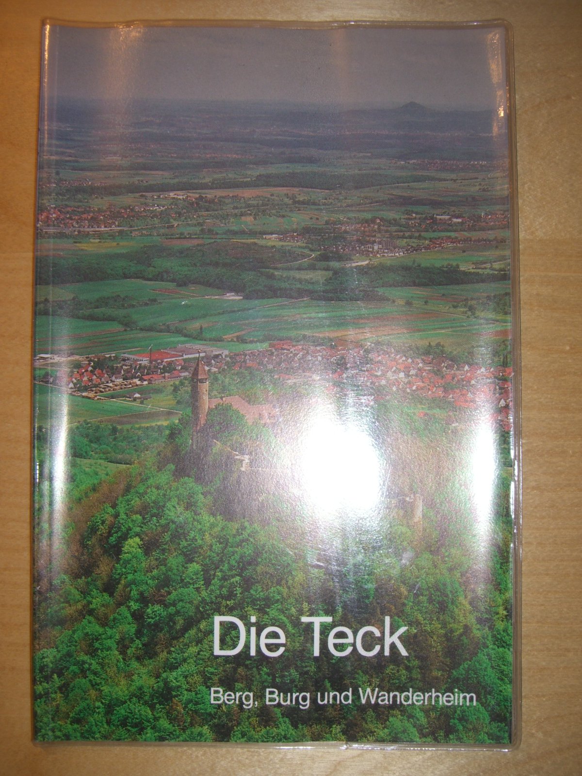 Die Teck: Berg, Burg und Wanderheim Architecture