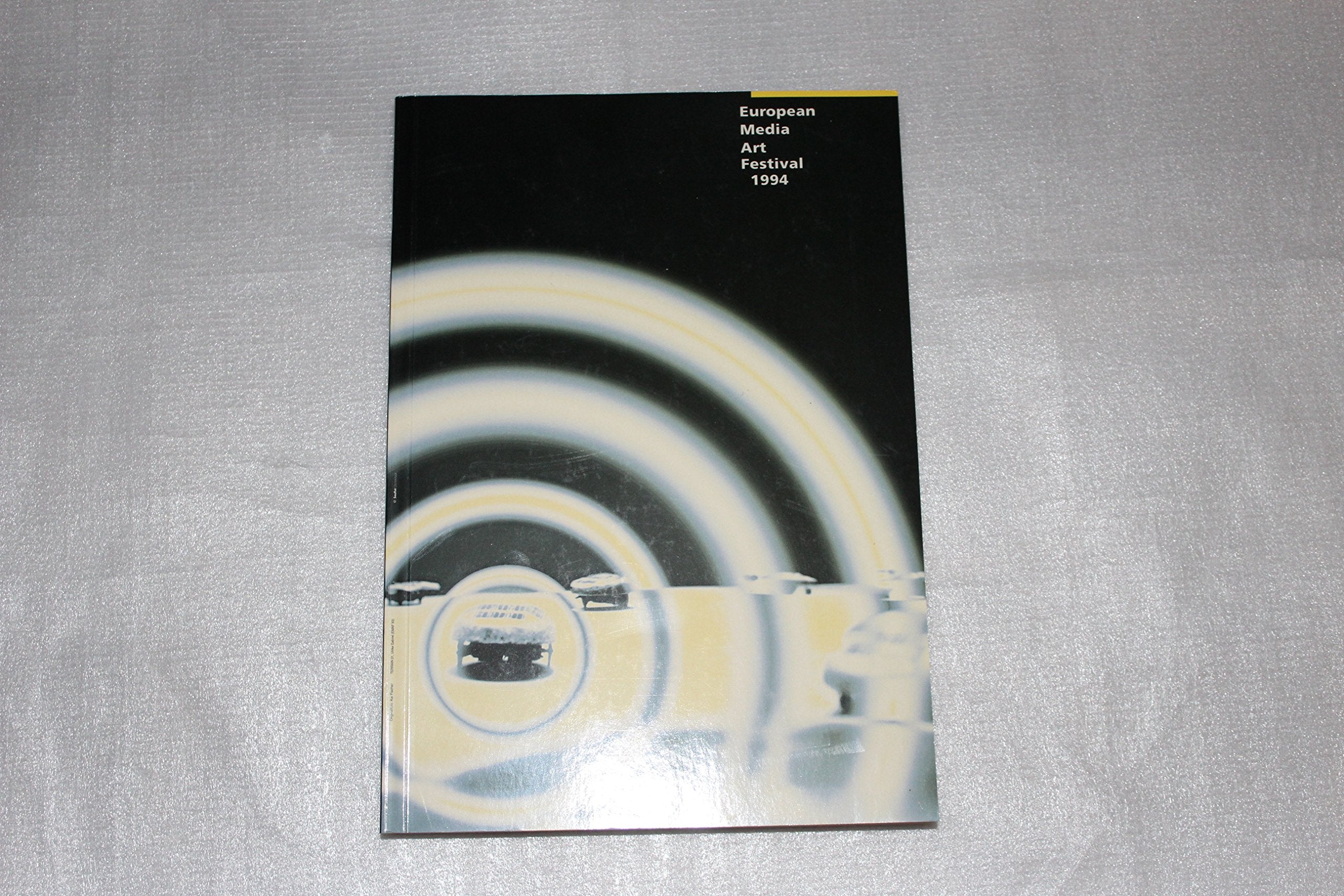 European Media Art Festival: Katalog 1994. Festivalkatalog mit ausführlichem Ausstellungsüberblick und Anthologie zur Medienkunst. 7. European Media ... Osnabrück, 7.-11. September 1994. Dt. /Engl. Law