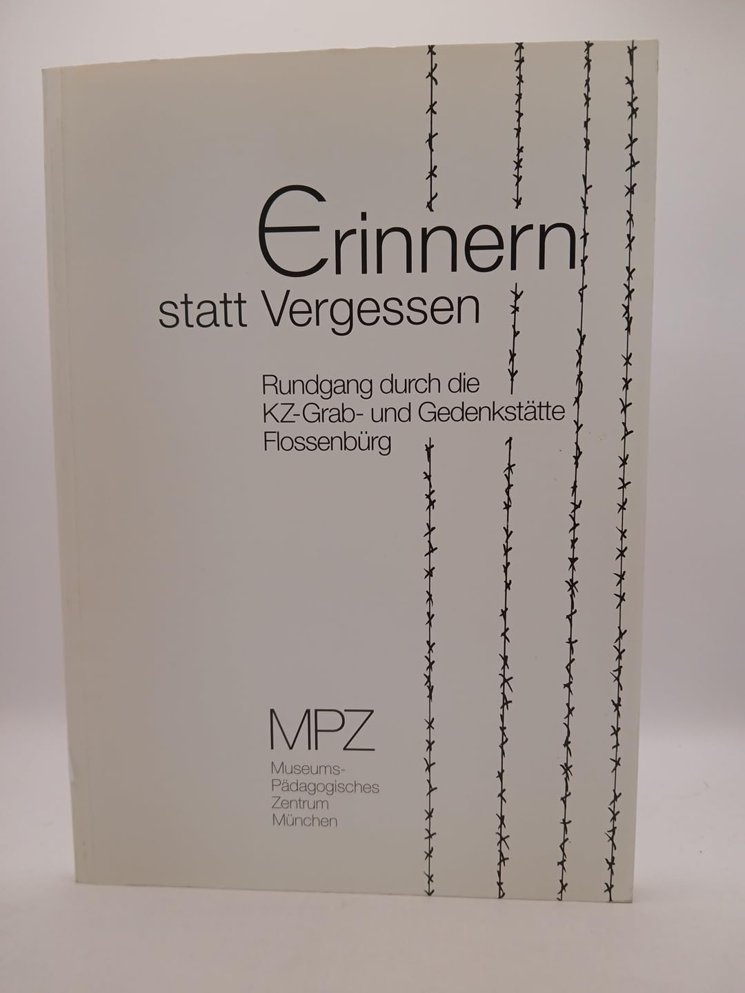 Erinnern statt Vergessen: Rundgang durch die KZ- Grab- und Gedenkstätte Flossenbürg Politics & History