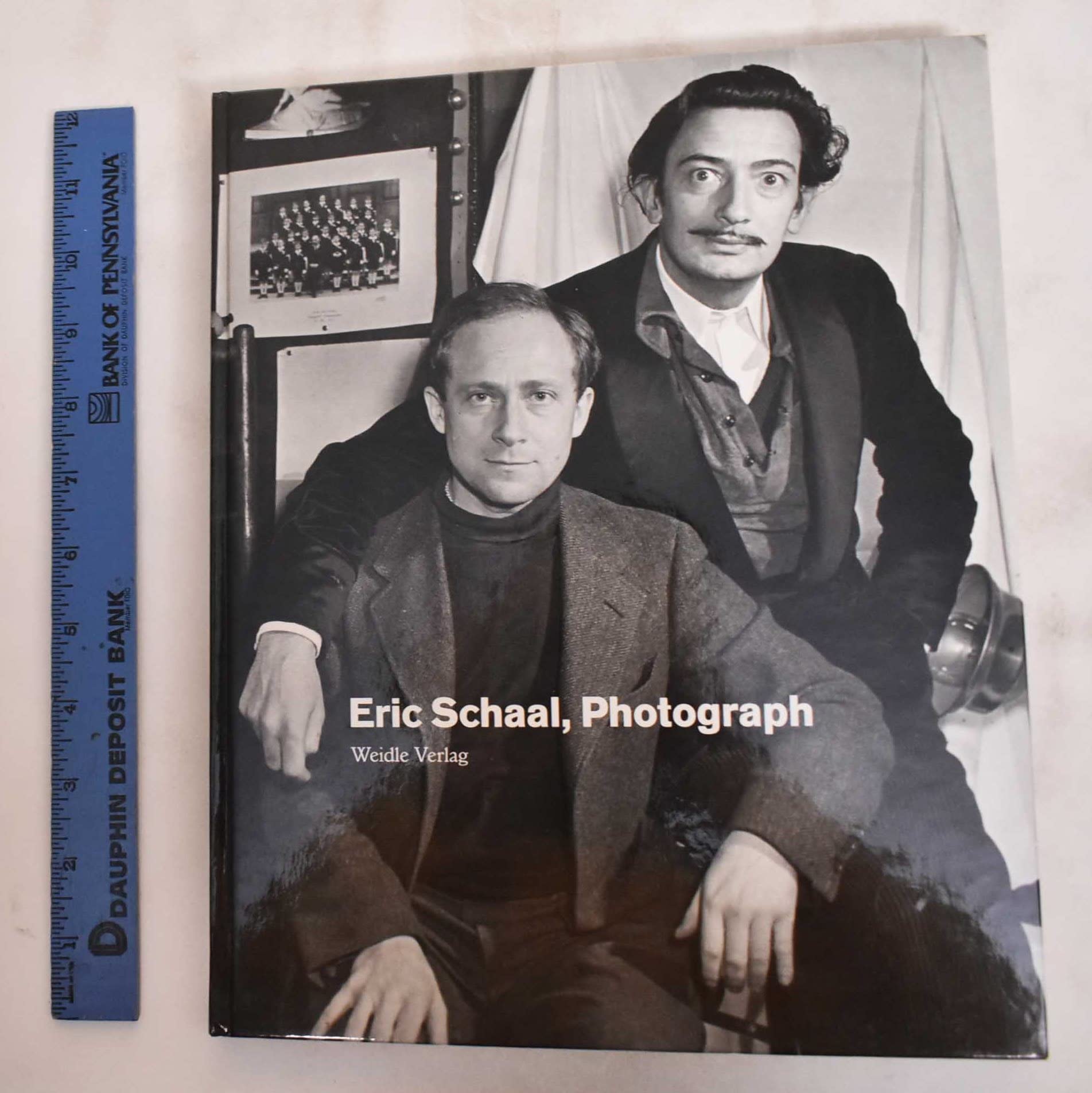 Eric Schaal, Photograph: Buch zur Ausstellung in der Deutschen Bibliothek Frankfurt, Deutsches Exilarchiv 1933-1945 Travel