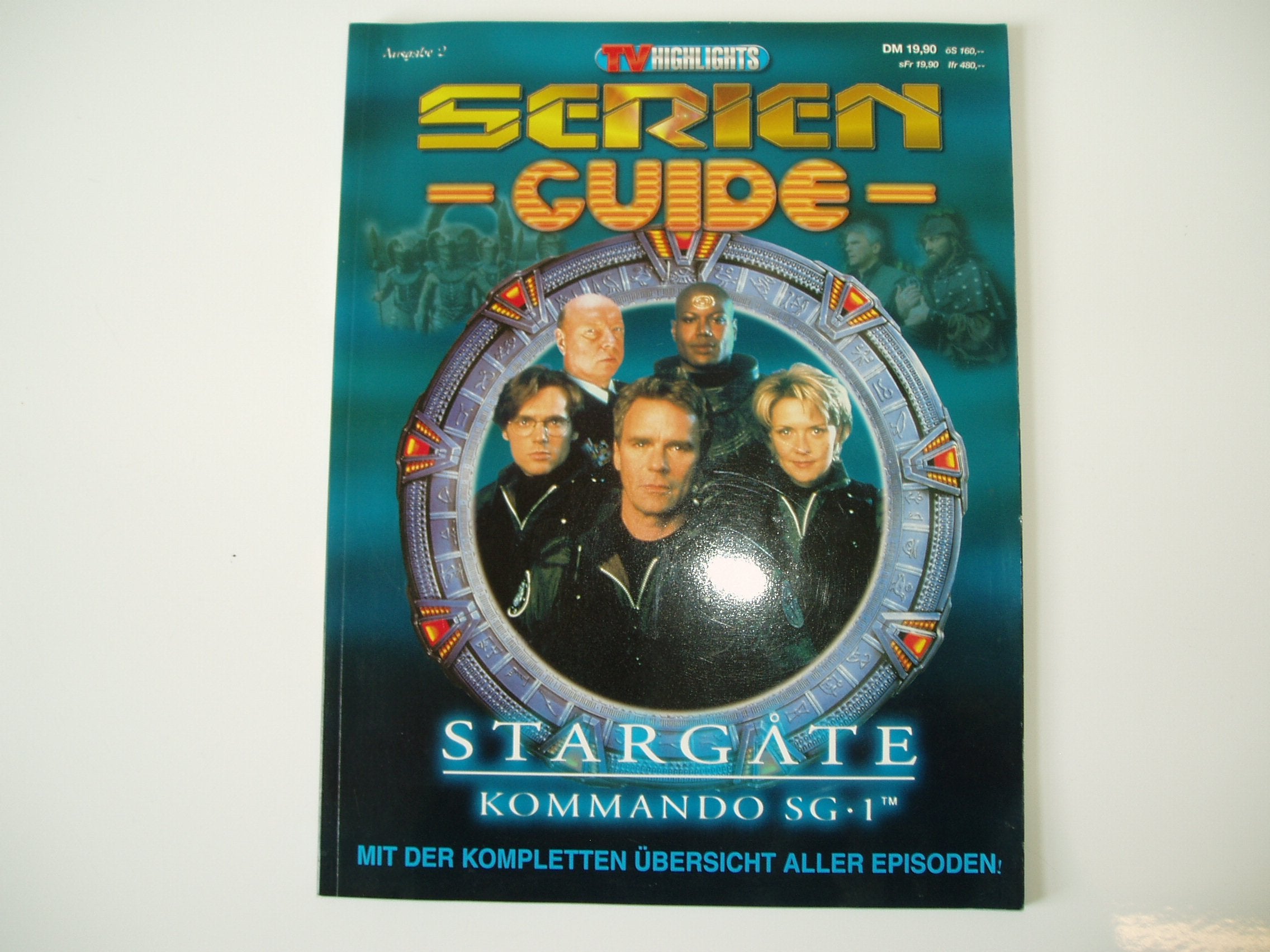 TV Highlights Extra Serien-Guide. Stargate Kommando SG 1 Books