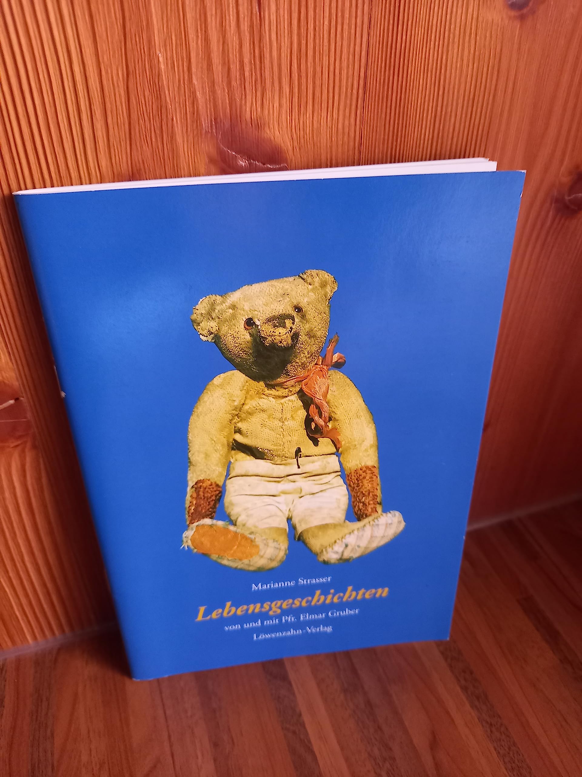 Lebensgeschichten von und mit Pfarrer Elmar Gruber Books