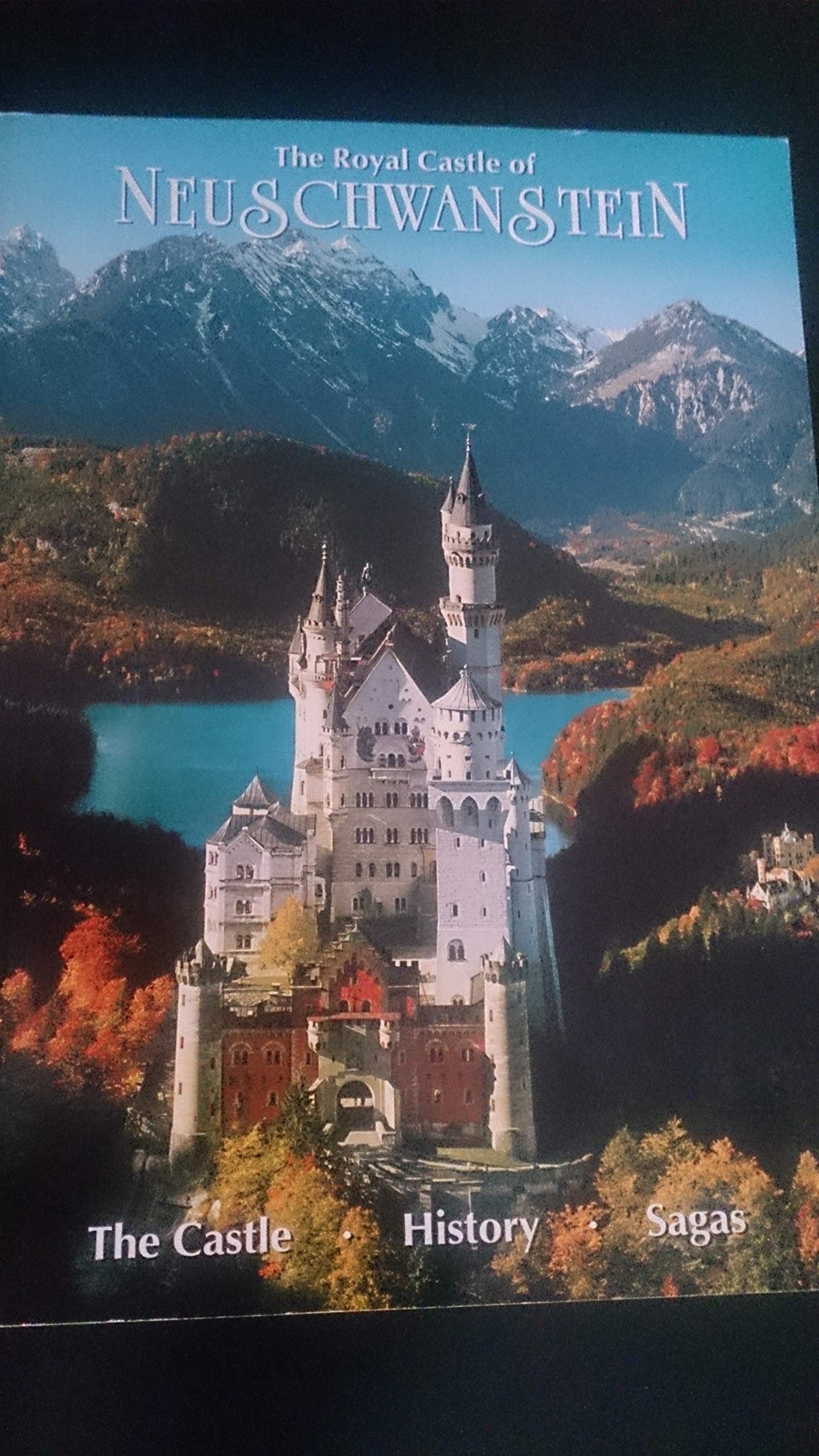 Königsschloss Neuschwanstein: Schlossbeschreibung - Baugeschichte - Sagen. Englische Ausgabe Architecture