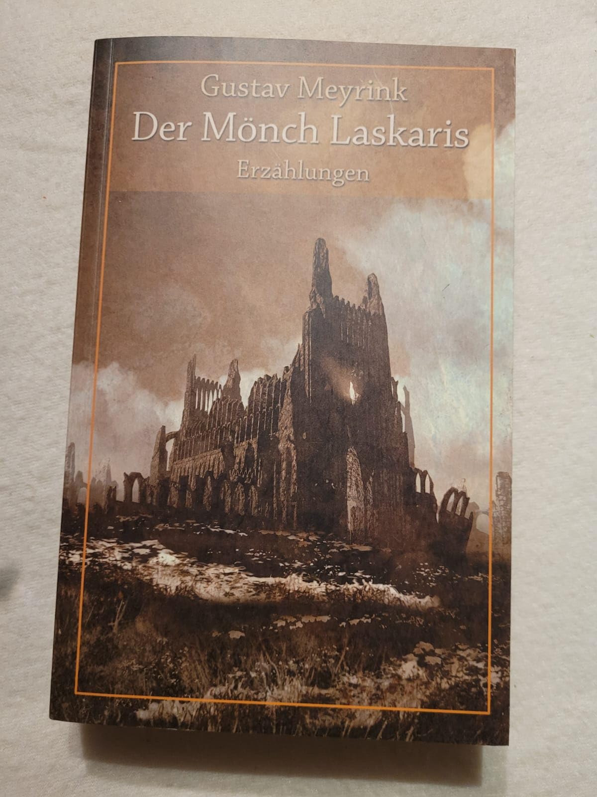 Die Bizarre Bibliothek 05. Der Mönch Laskaris. book