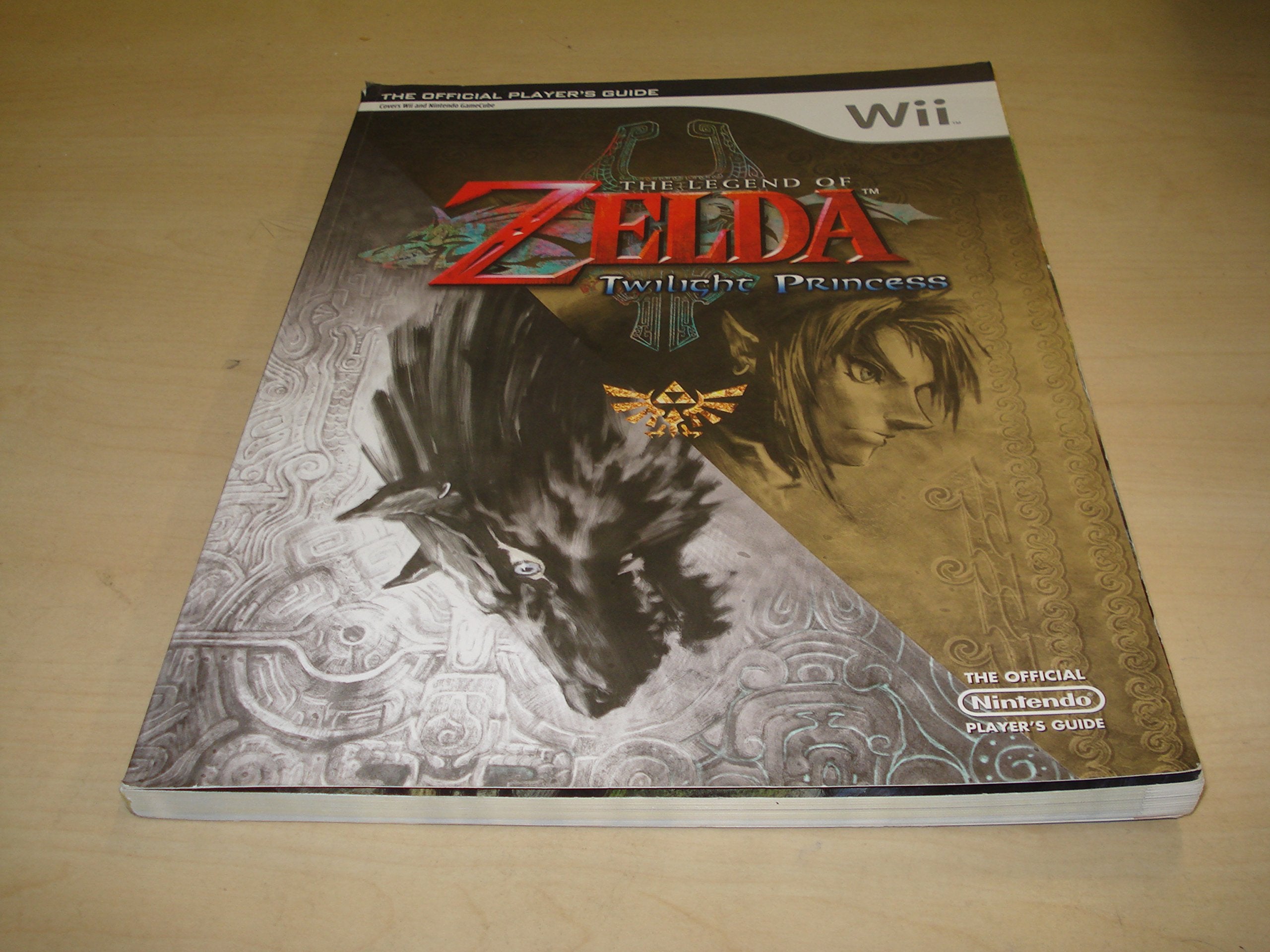The Legend of Zelda: Twilight Princess - The Official Player's Guide book