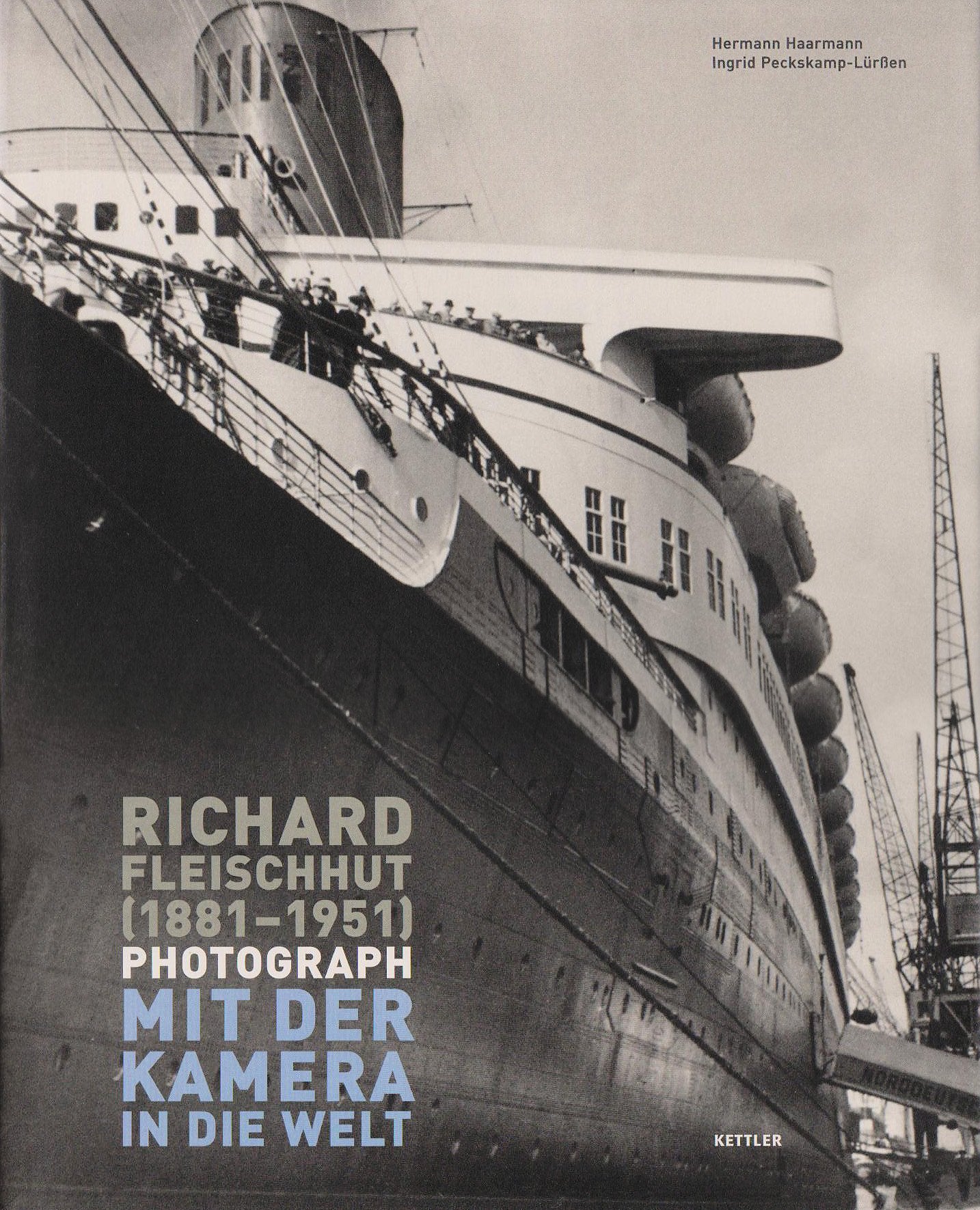 Richard Fleischhut (1881-1951) Photograph: Mit der Kamera in die Welt Hobbies & Crafts