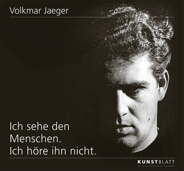 Ich sehe den Menschen. Ich höre ihn nicht. Photography
