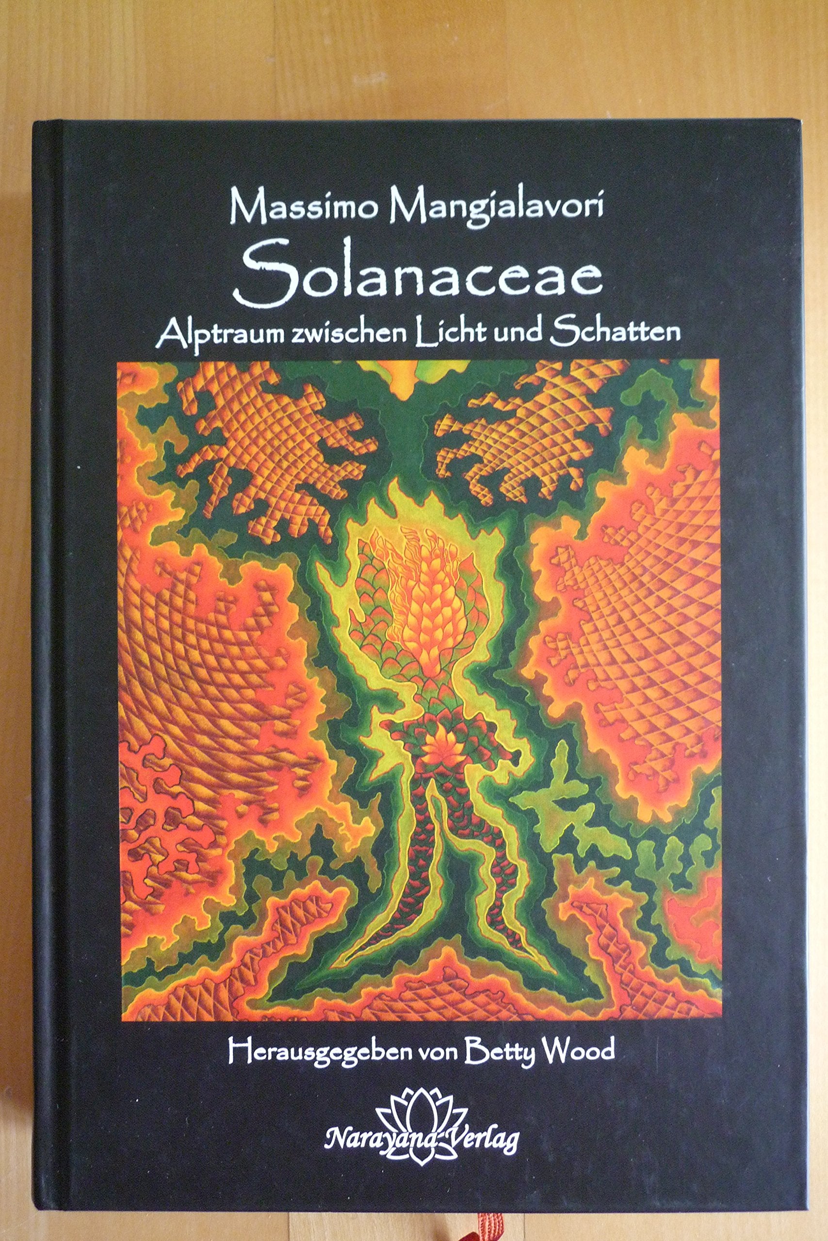 Solanaceae: Alptraum zwischen Licht und Schatten Medicine