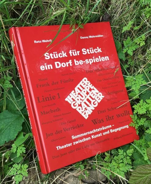 Stück für Stück ein Dorf be-spielen: Sommernachtsträume - Theater zwischen Kunst und Begegnung Medicine