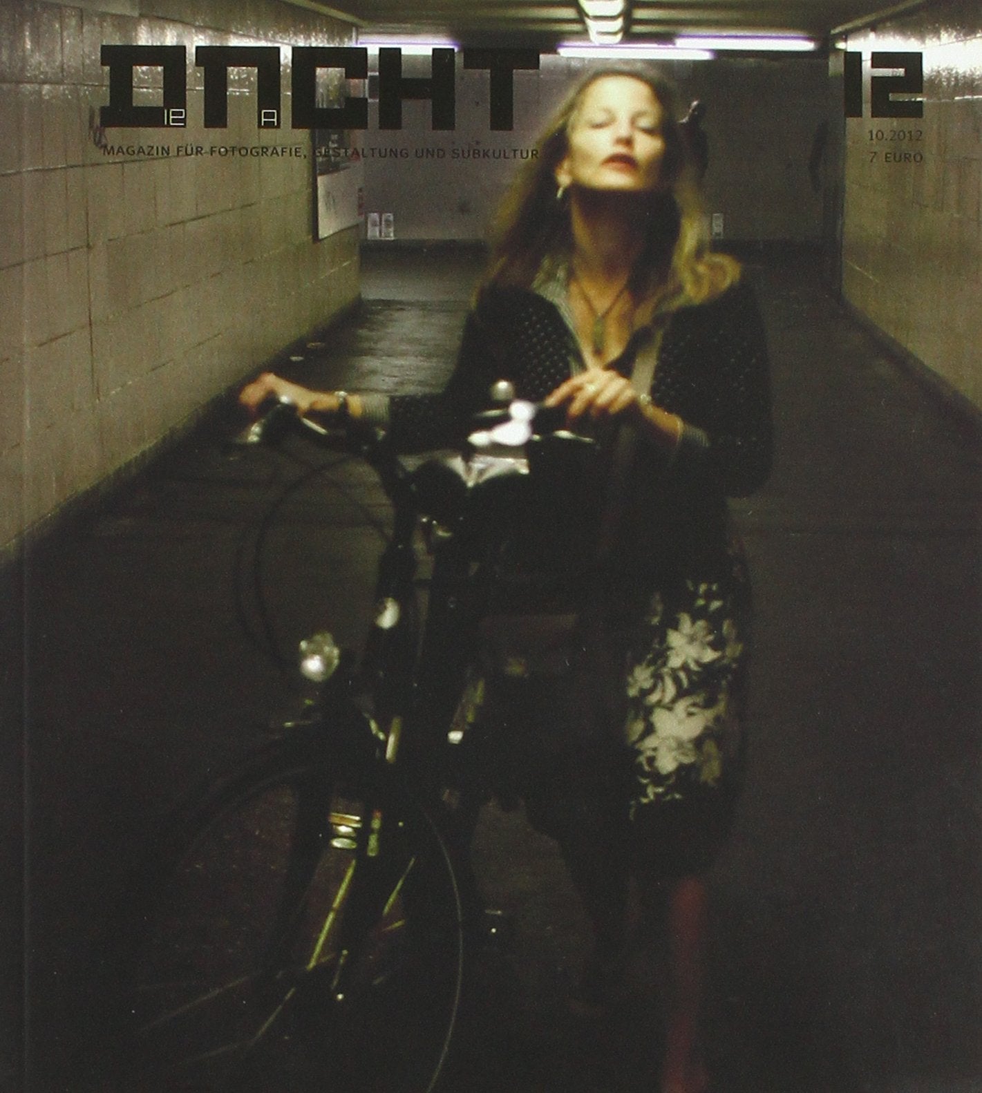 DIE NACHT #12: Magazin für Fotografie, Gestaltung und Subkultur Photography