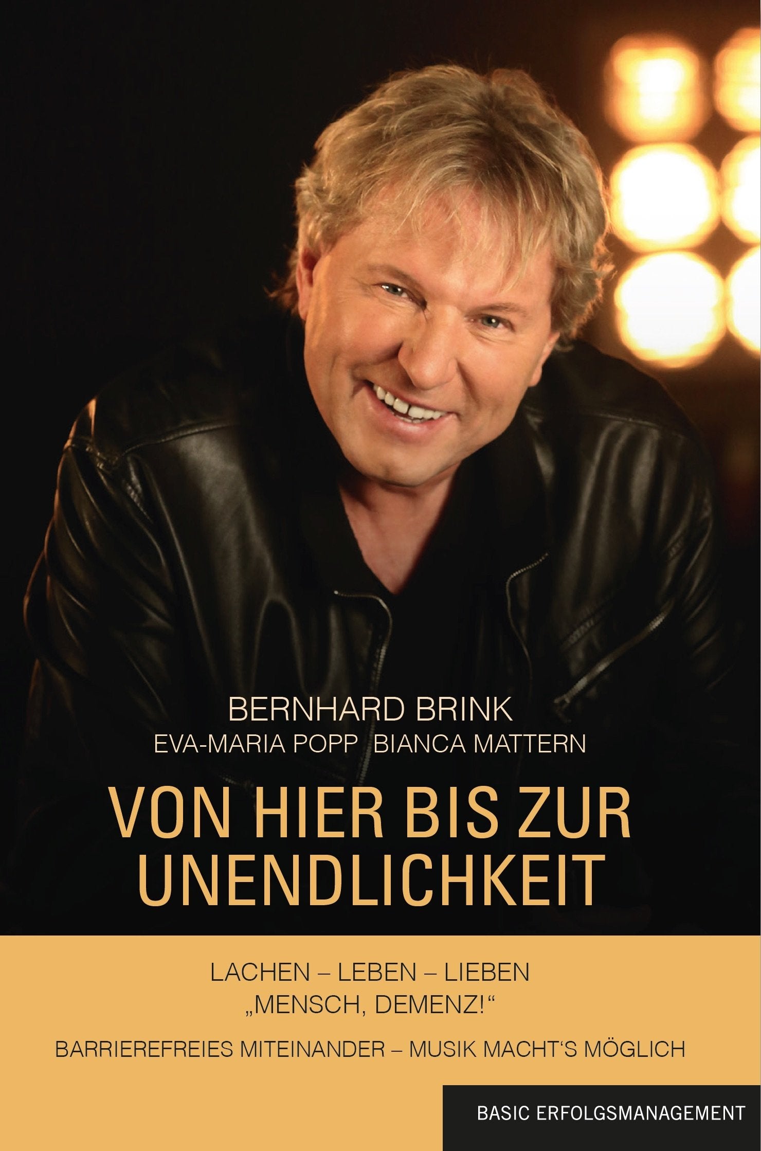Von Hier bis zur Unendlichkeit Politics & History
