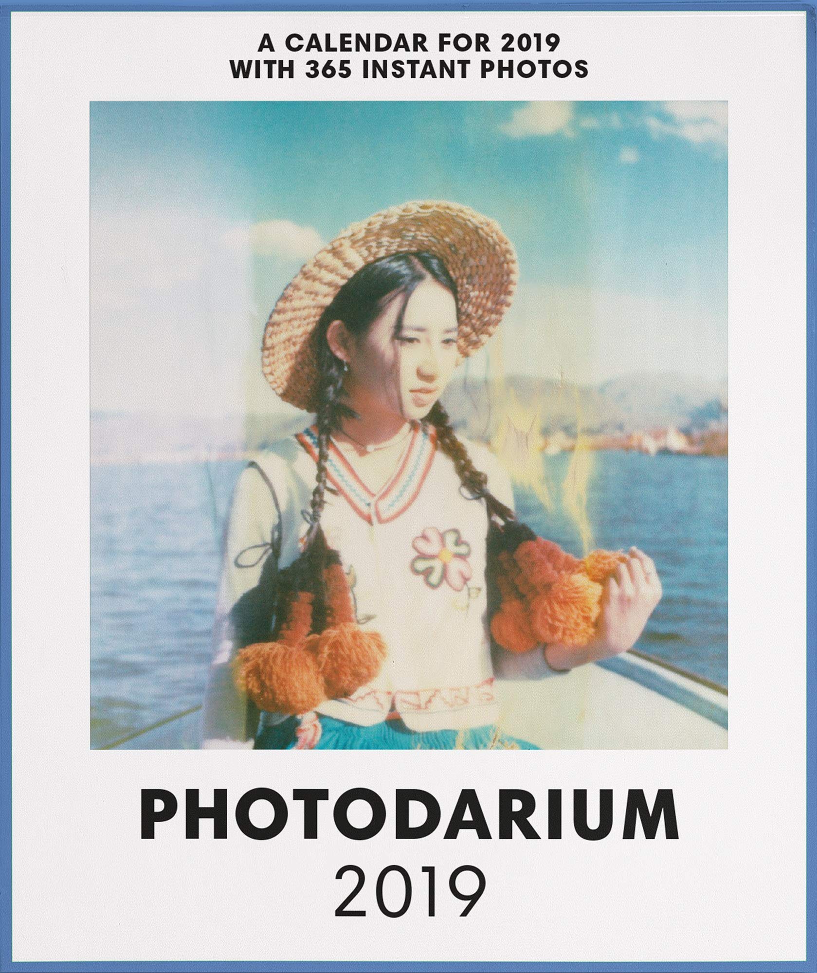 PHOTODARIUM 2019: Every Day a new Instant Photo (Poladarium / Photodarium) Photography