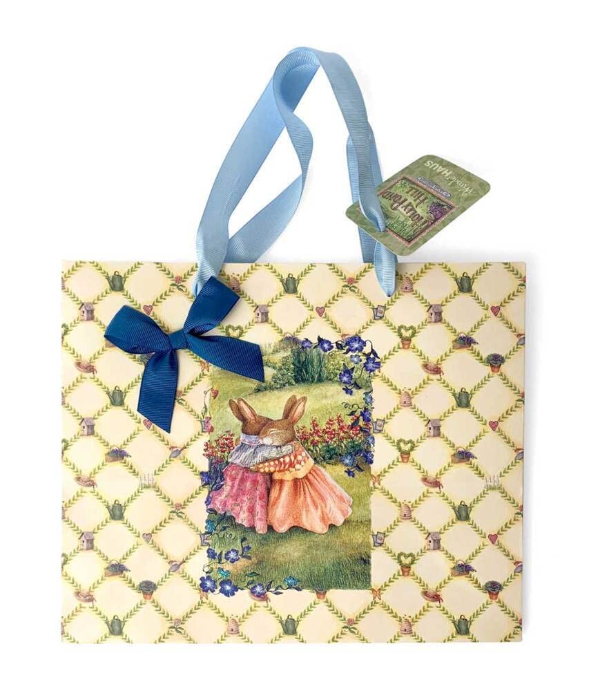 Im Garten: Geschenktüte (Holly Pond Hill): Geschenktüte, hochwertige Geschenktasche mit Kordeln, Geschenktüten mit Schleifenbändern, Papiertüte mit ... Rezepte, Spiele und Wissenswertes für Kinder) Film, Art & Culture