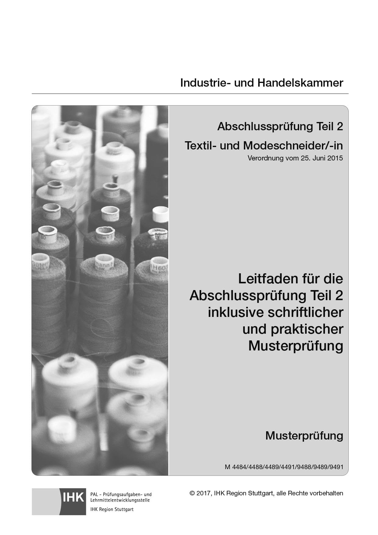 Abschlussprüfung Teil 2 Textil- und Modeschneider/-in Business, Finance & Career