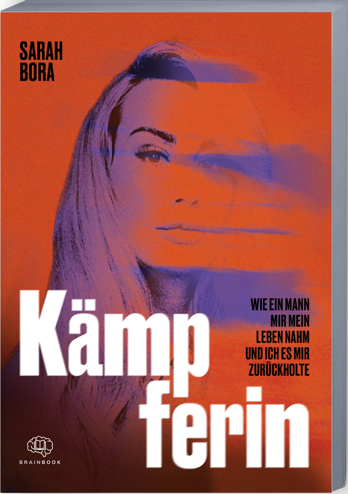 Kämpferin Social Sciences