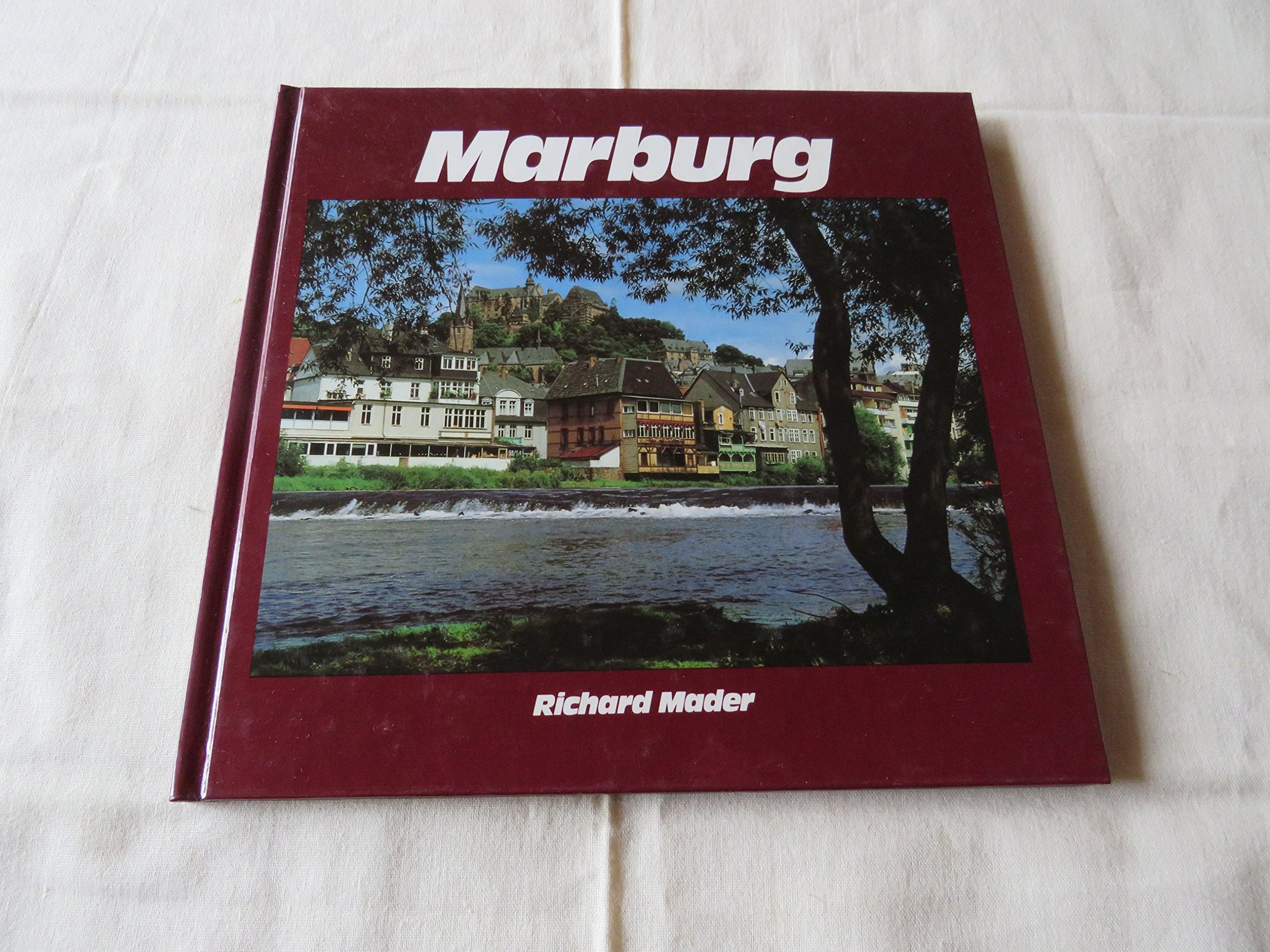 Marburg.. Dt.-Engl.-Franz. Books