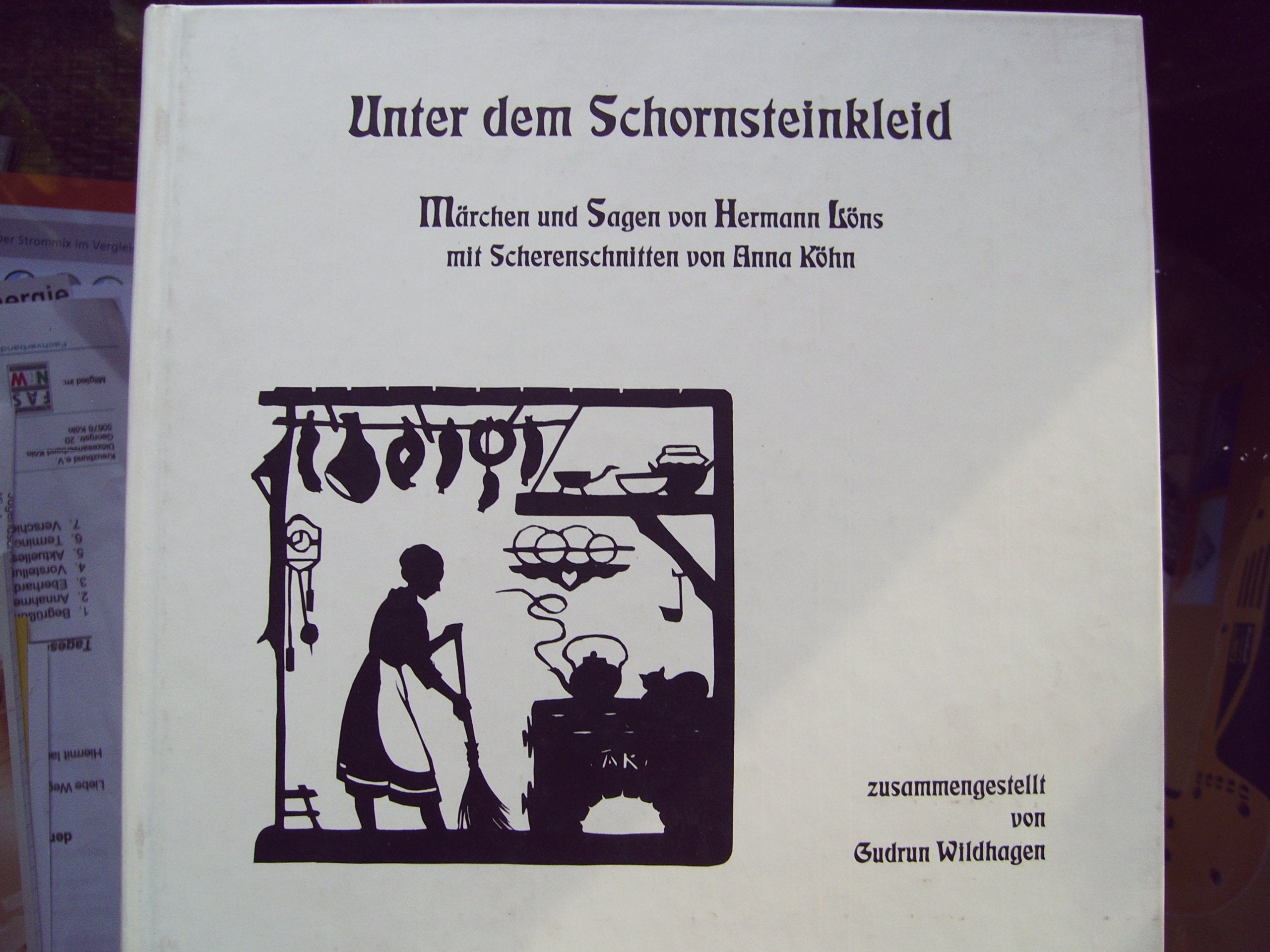 Unter dem Schornsteinkleid. Märchen und Sagen von Hermann Löns book