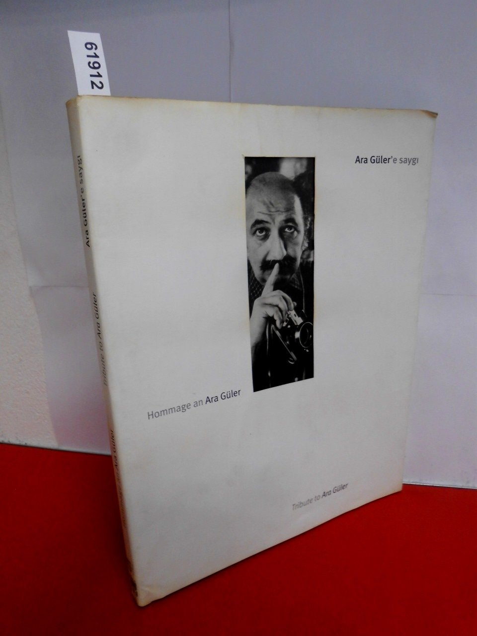 Hommage an Ara Güler (Livre en allemand) book