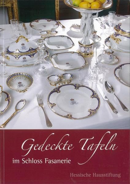 Gedeckte Tafeln im Schloss Fasanerie Film, Art & Culture