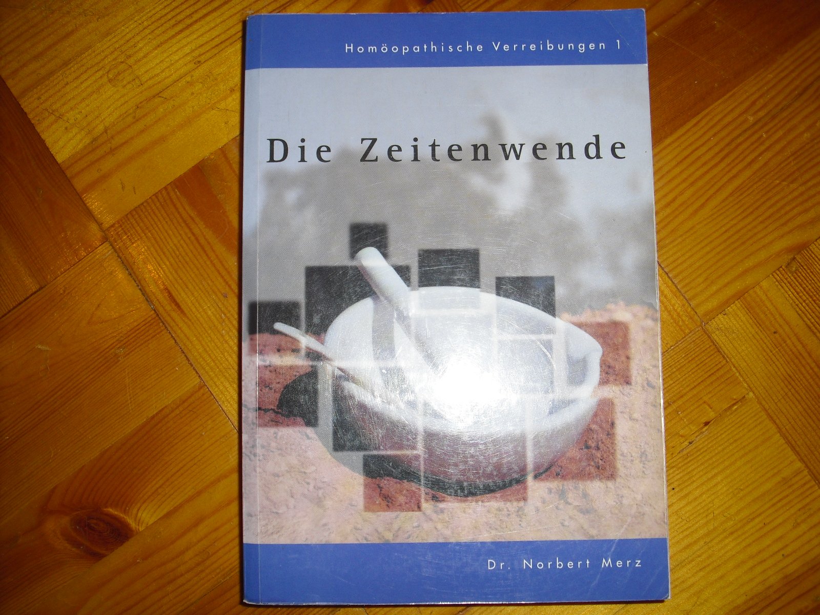 Homöopathische Verreibungen / Die Zeitenwende Medicine