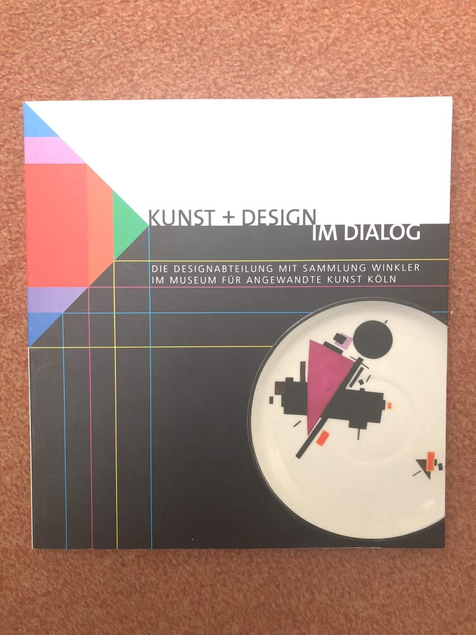 Kunst + Design im Dialog: Die Designabteilung mit Sammlung Winkler im Museum für Angewandte Kunst Köln Hobbies & Crafts
