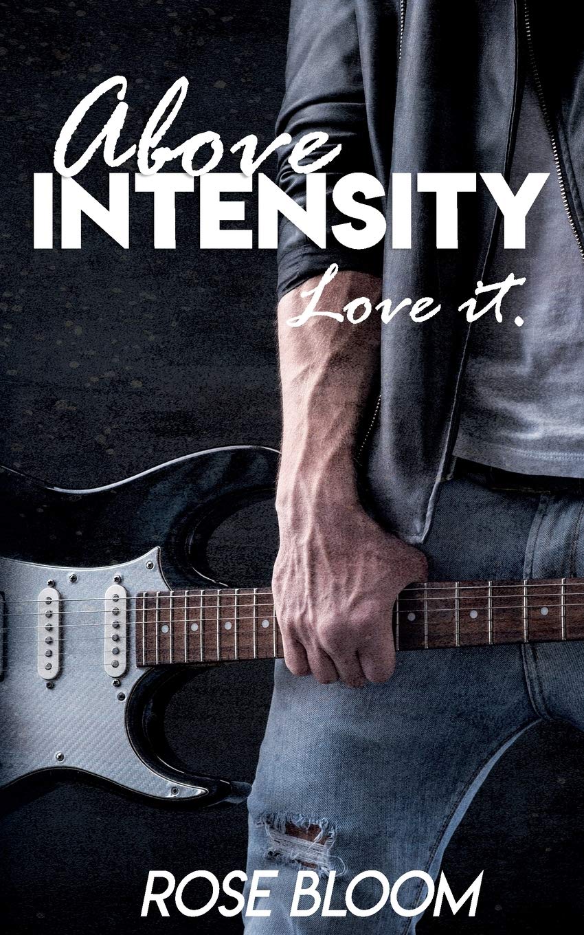 Above Intensity: Love it. Contemporary literature Books