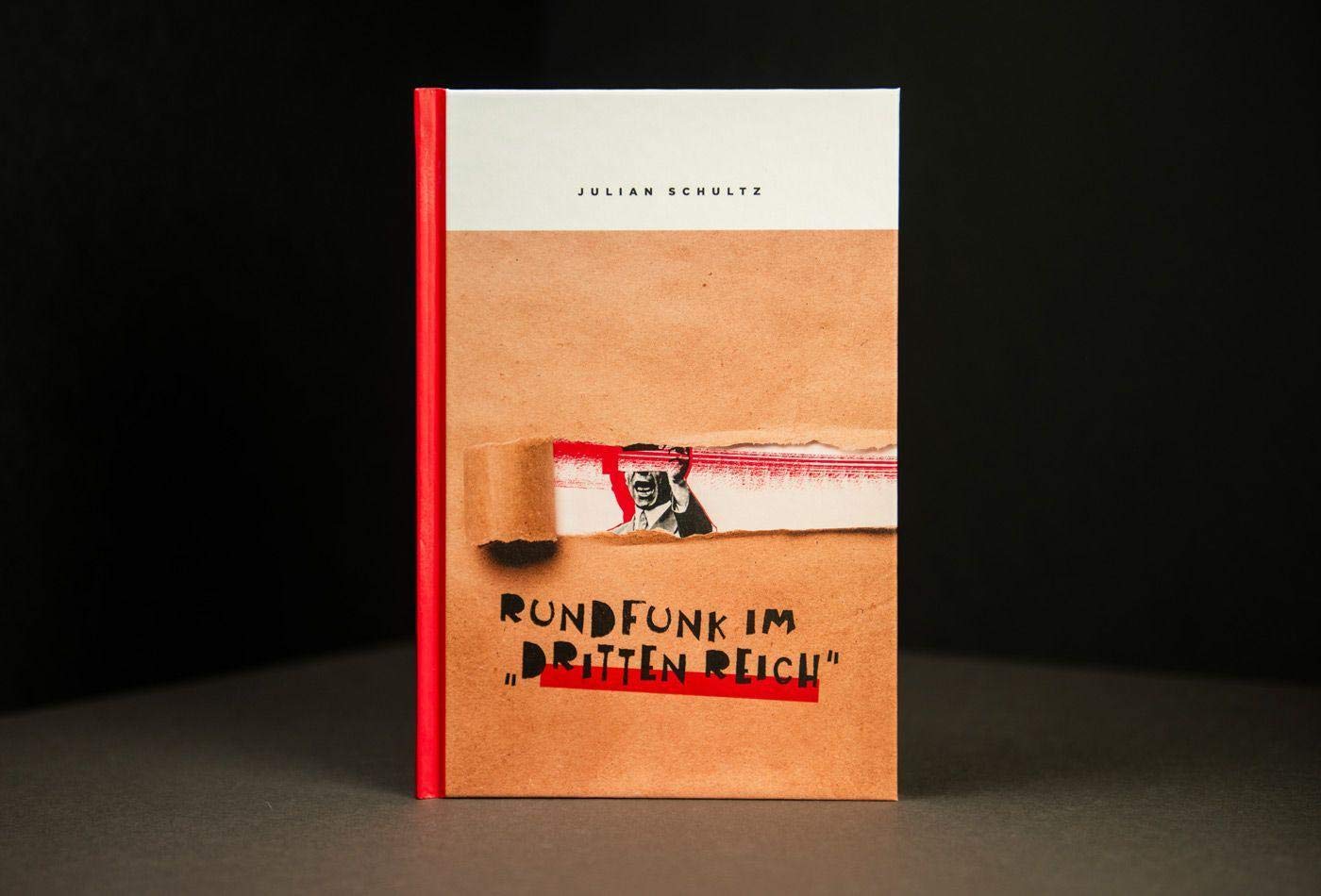 Rundfunk im „Dritten Reich" German history books