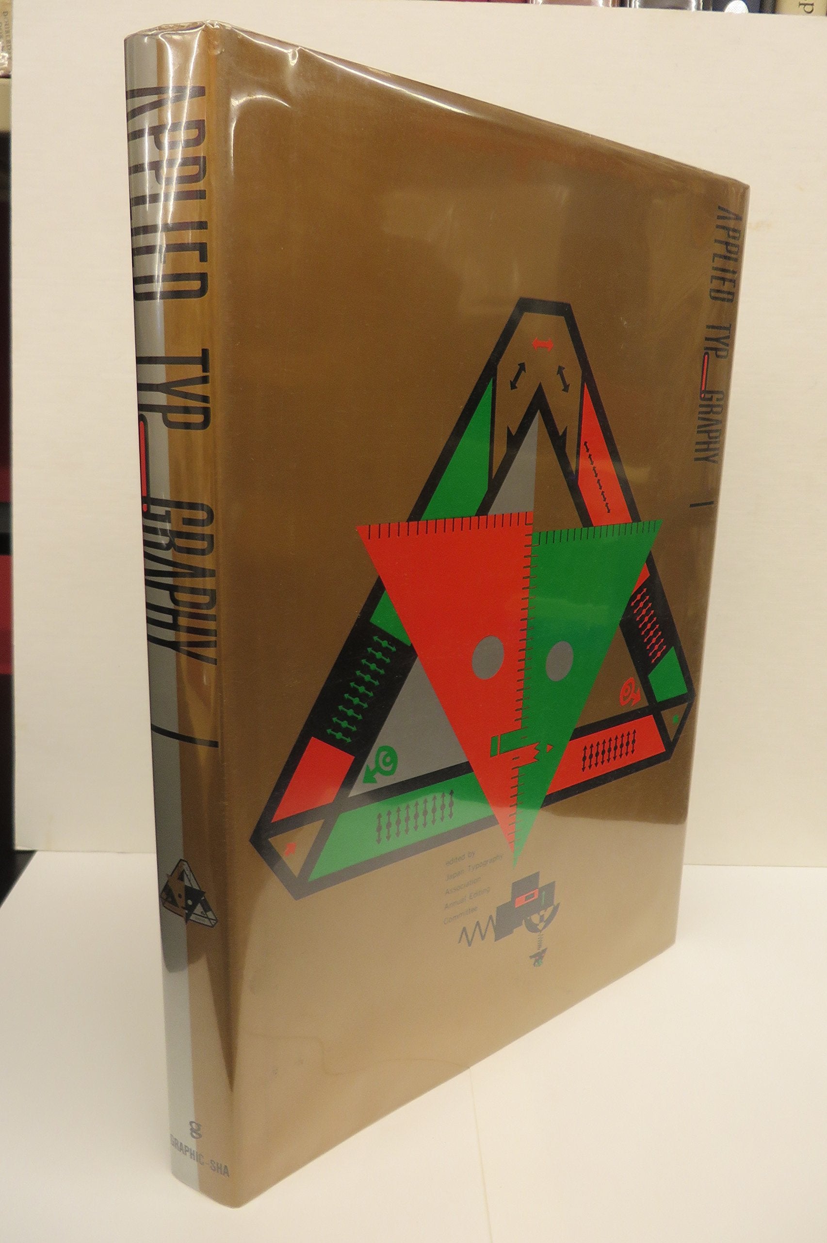 Applied Typography, 1 Film, Art & Culture