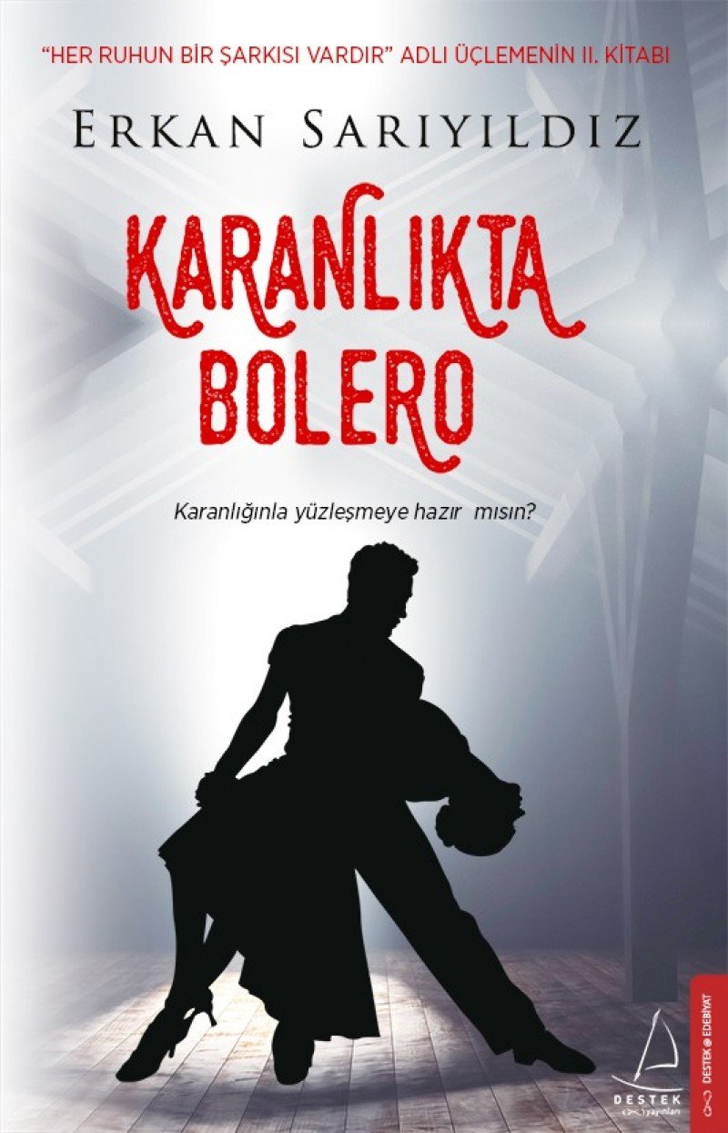 Karanlikta Bolero Historical Fiction