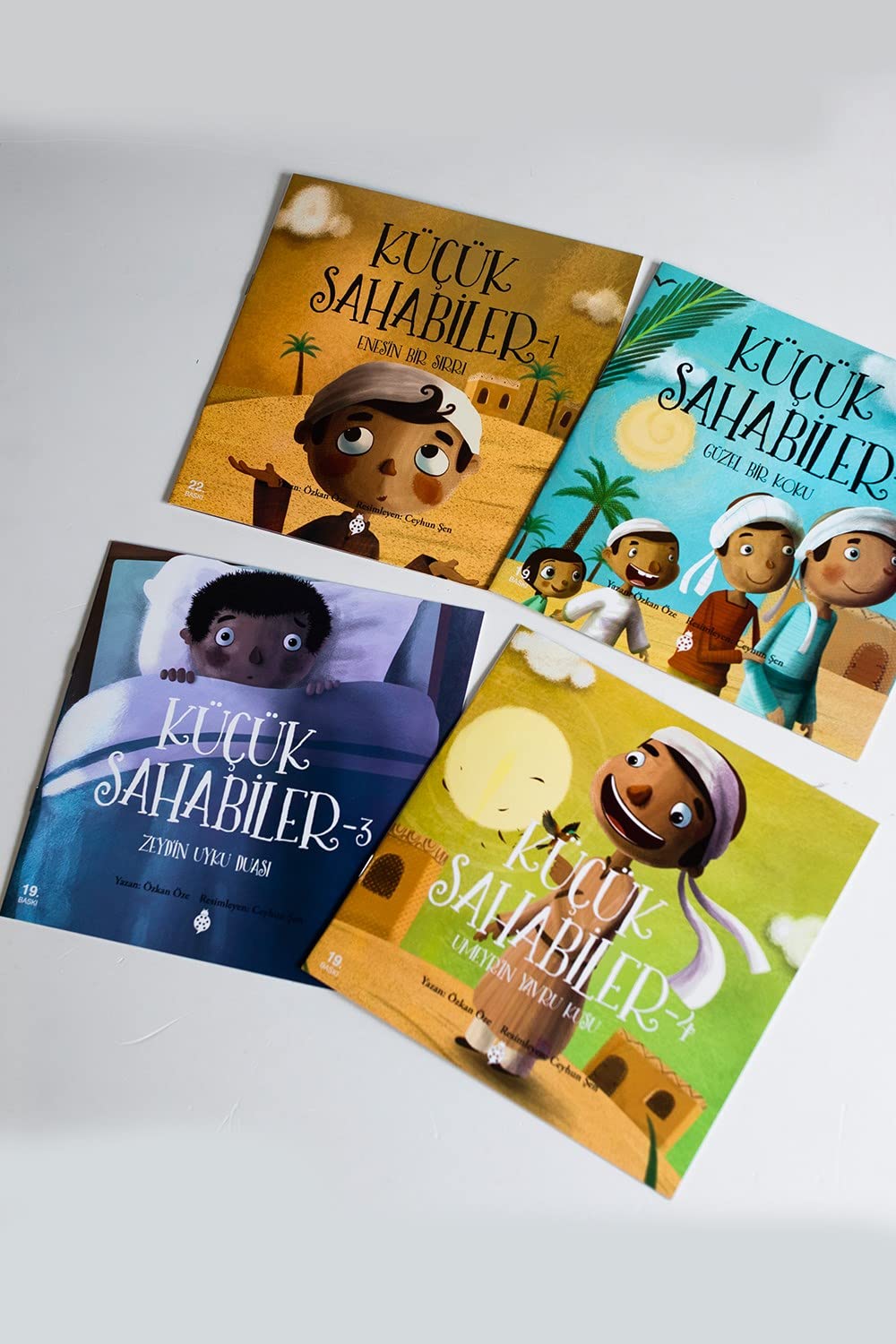 Kücük Sahabiler Seti - 4 Kitap Takim Fairy Tales & Legends