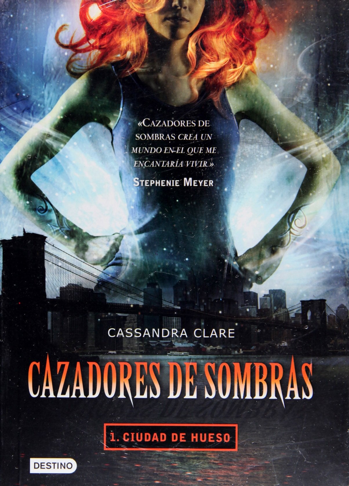 Ciudad de hueso / City of Bones (Cazadores De Sombras / Mortal Instruments, Band 1) Fiction