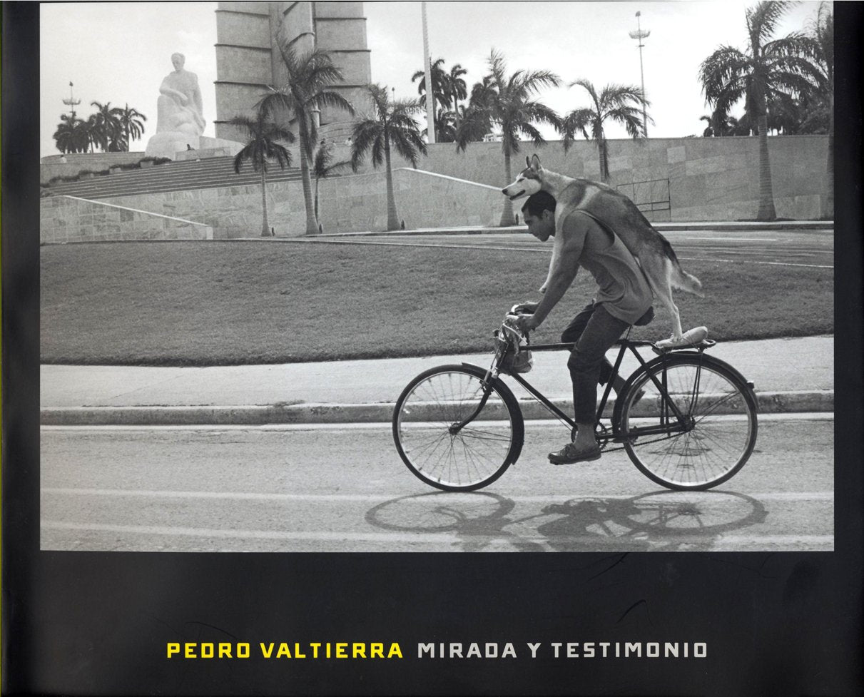 Pedro Valtierra: Mirada Y Testimonio / Gaze and Testimony Photography