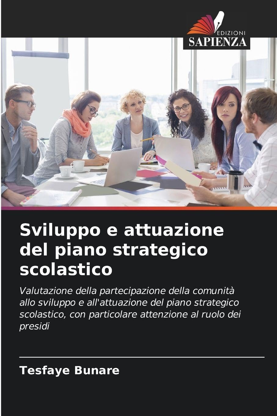 Sviluppo e attuazione del piano strategico scolastico Business, Finance & Career