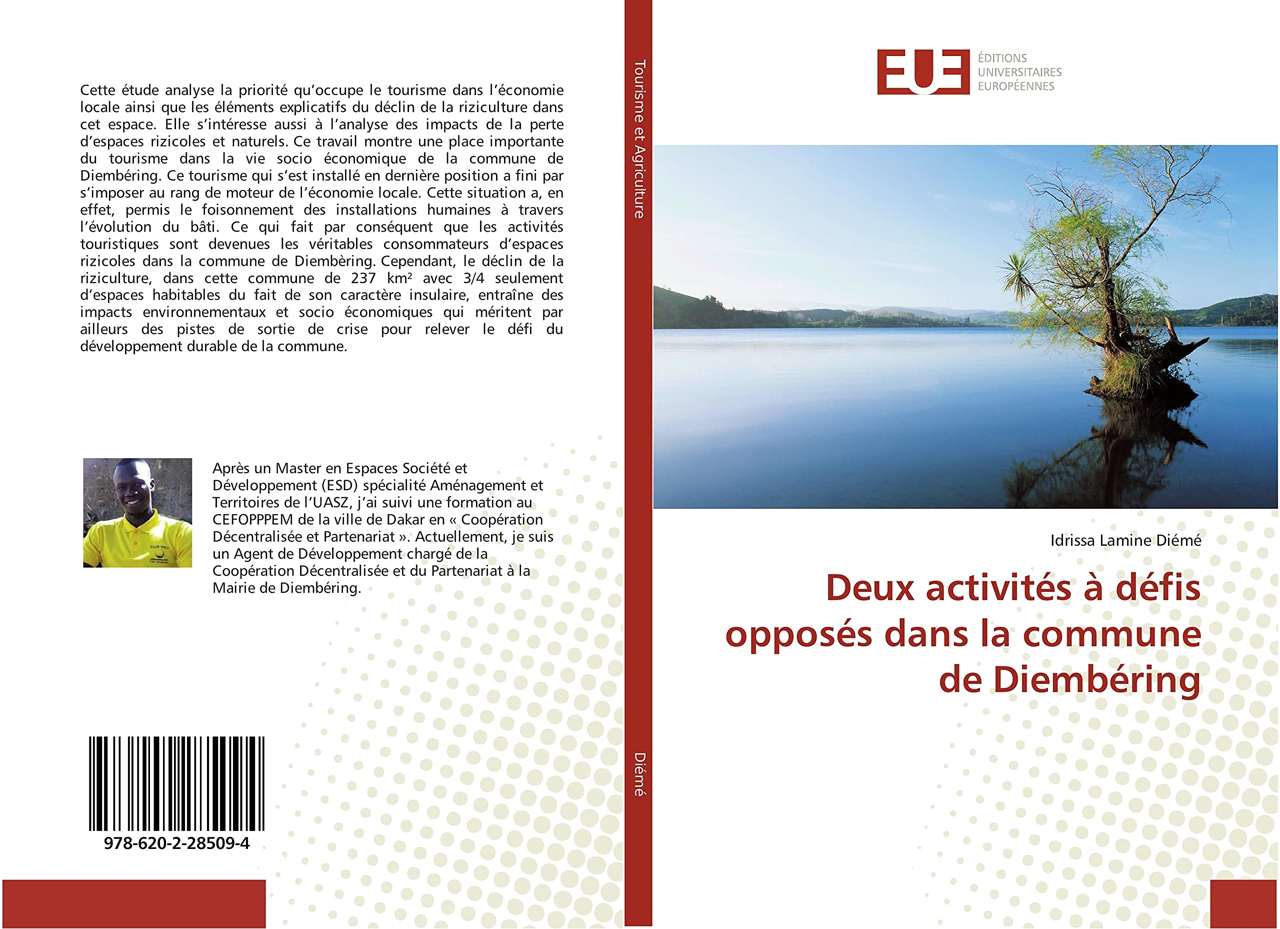 Deux activités à défis opposés dans la commune de Diembéring book