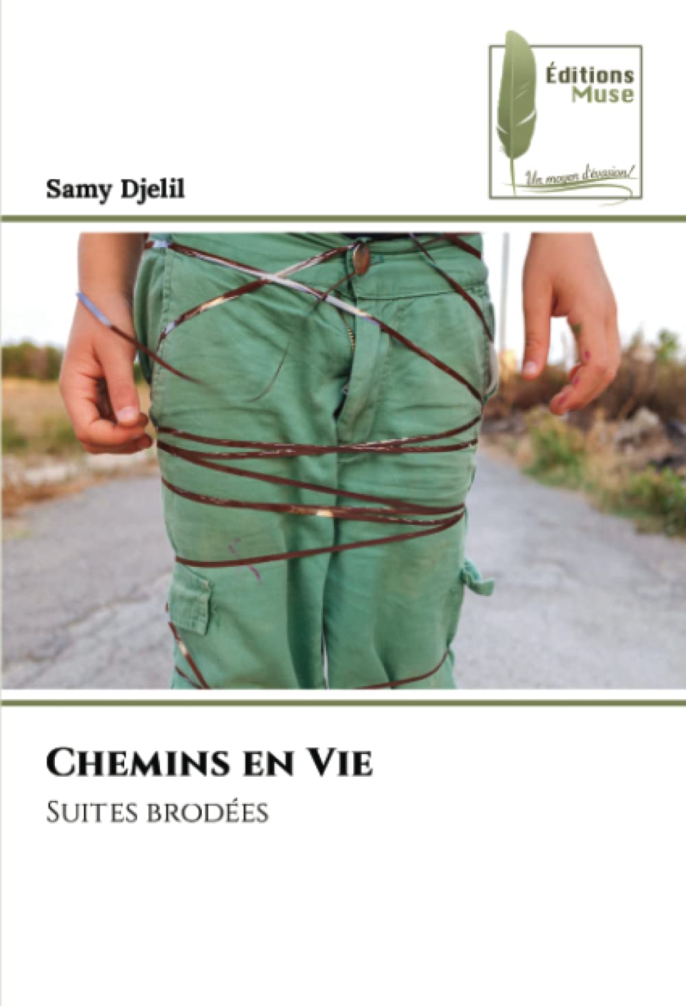 Chemins en Vie: Suites brodées book
