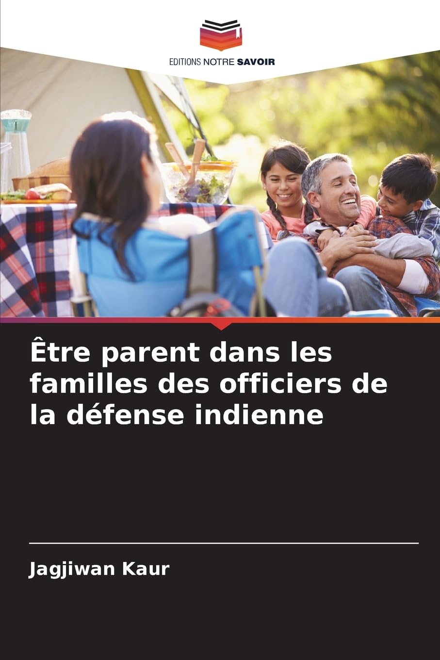Être parent dans les familles des officiers de la défense indienne Books