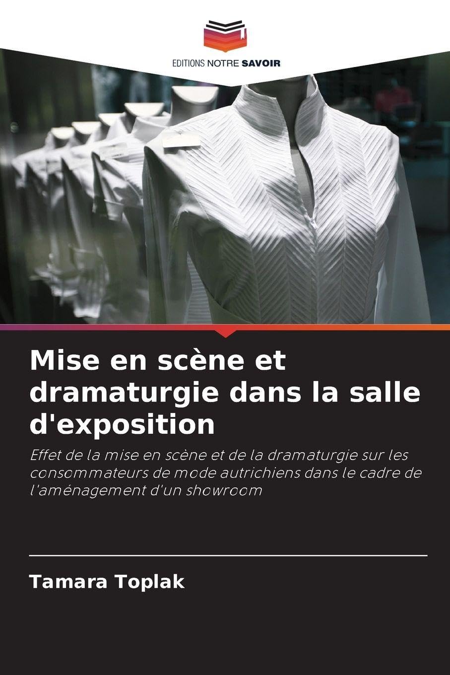 Mise en scène et dramaturgie dans la salle d'exposition Law