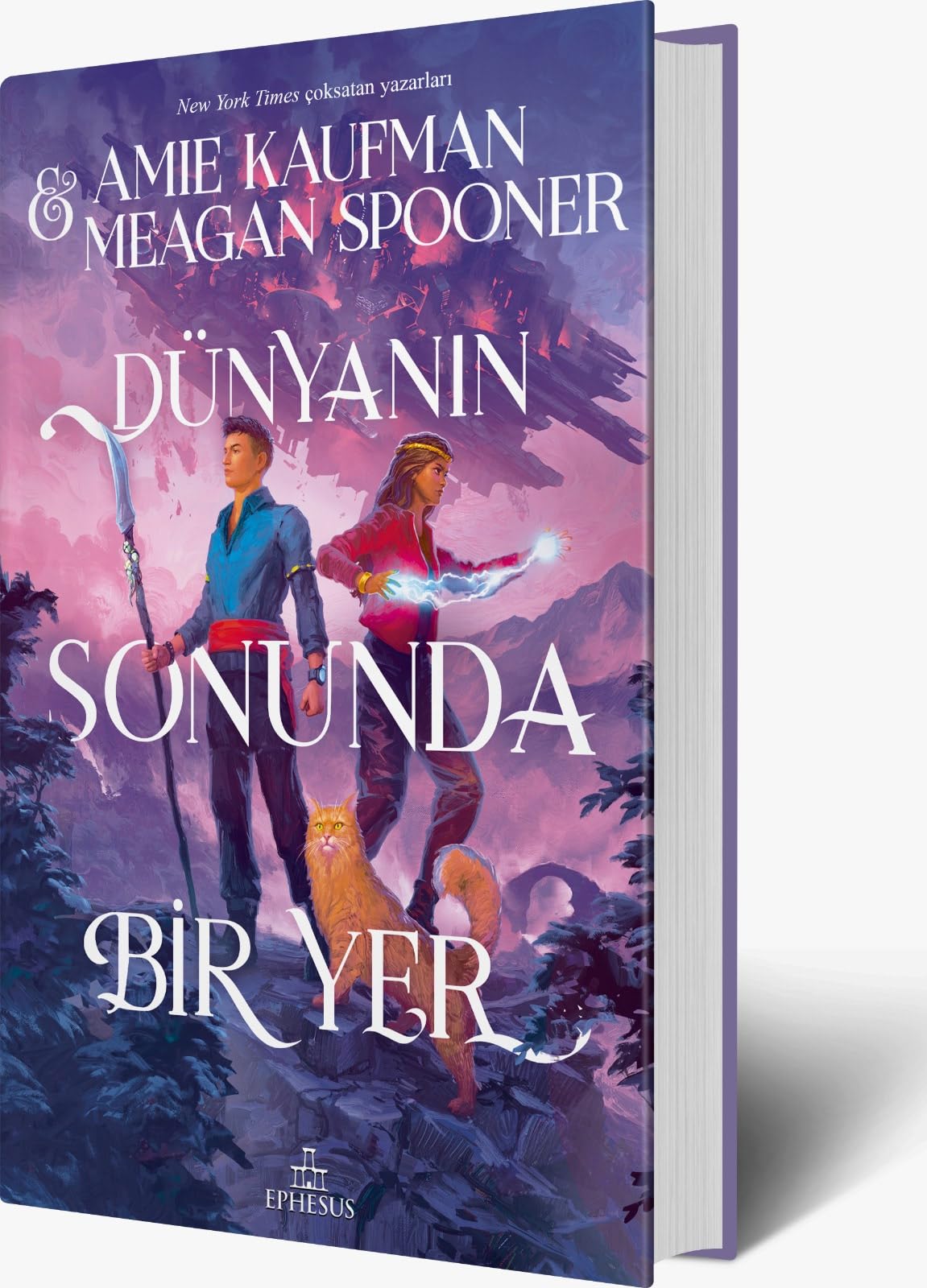 Dünyanin Sonunda Bir Yer Ciltli Özel Baski Historical Fiction