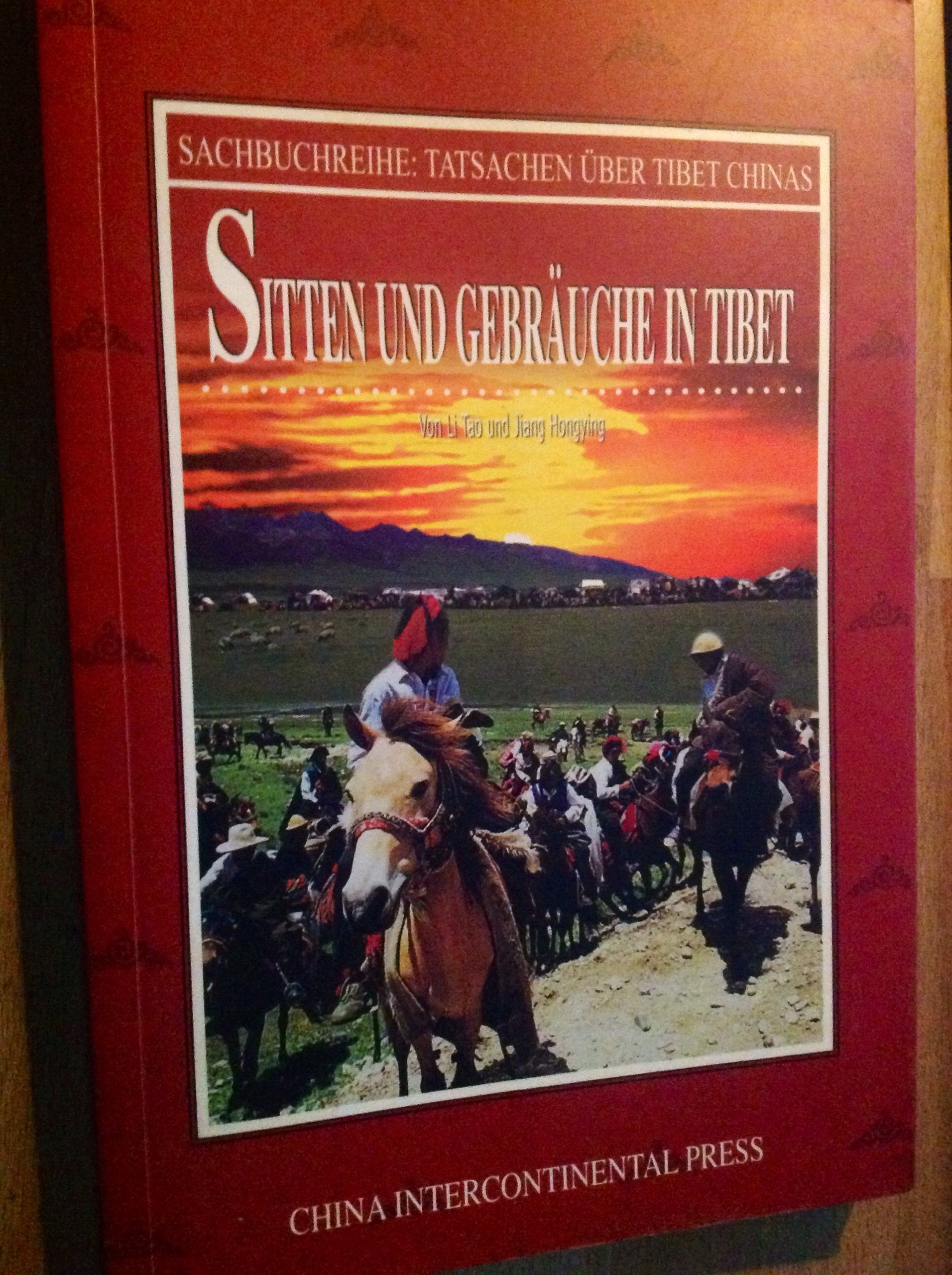 Sitten und Gebräuche in Tibet Books