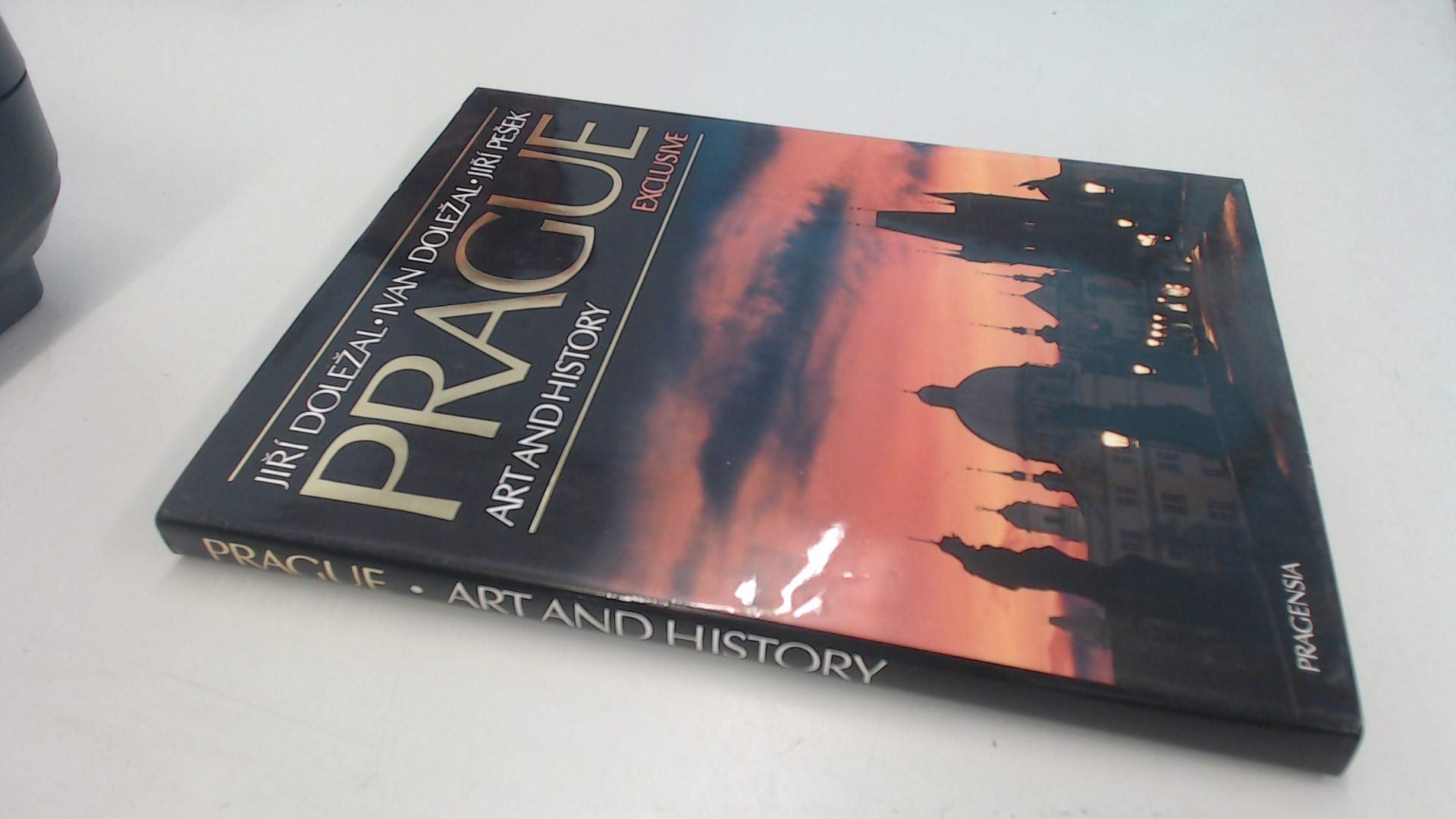 Product Image: PRAGUE, ART & HISTORY