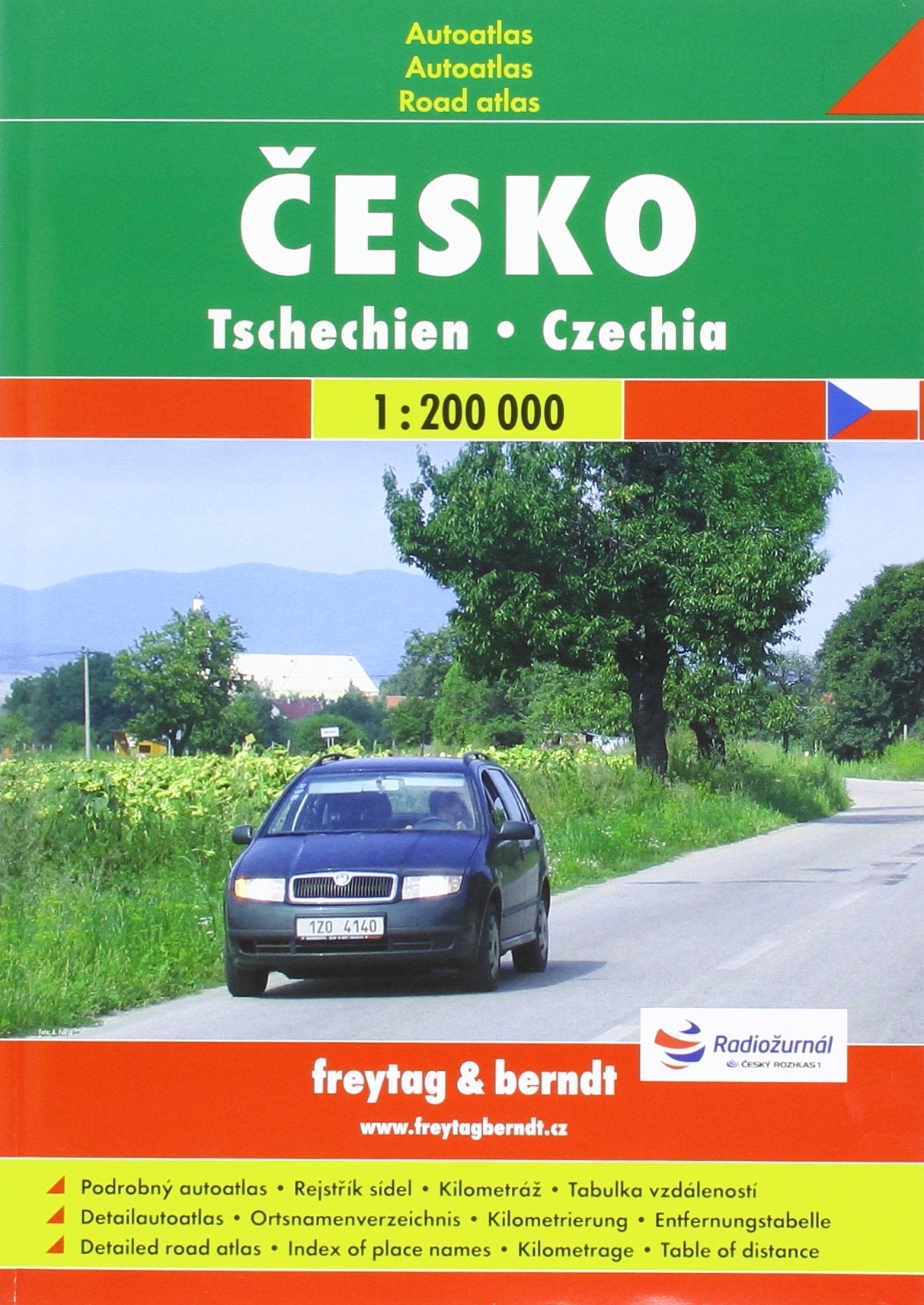 Cesko - Road Atlas 1:200.000: Tschechien road atlas Leisure, Home & Garden