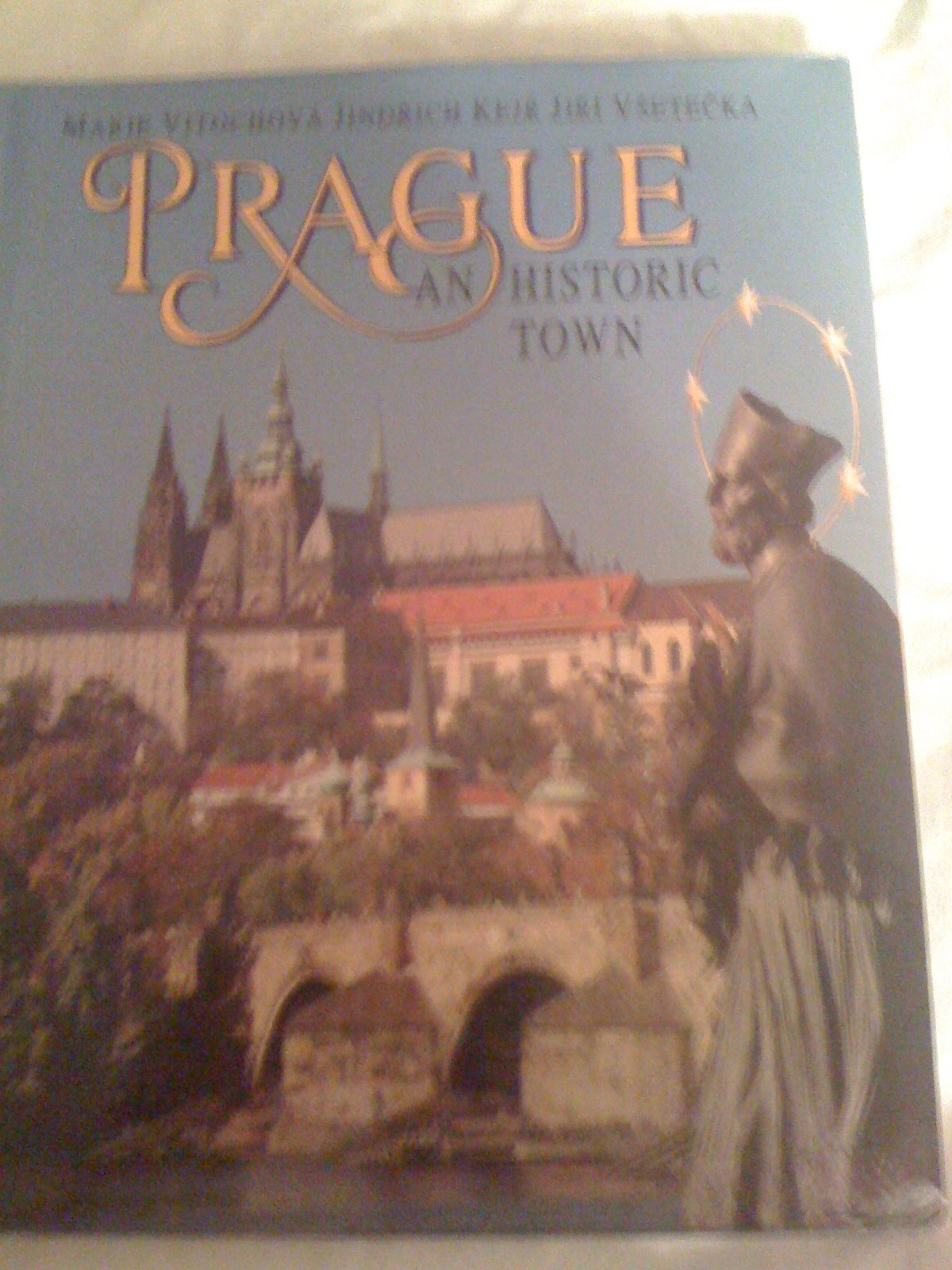 Prague - An Historic Town Books