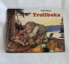 Skrukke Tull og Smatroll i skogen. Gjendiktet av Onkel Carsten Books