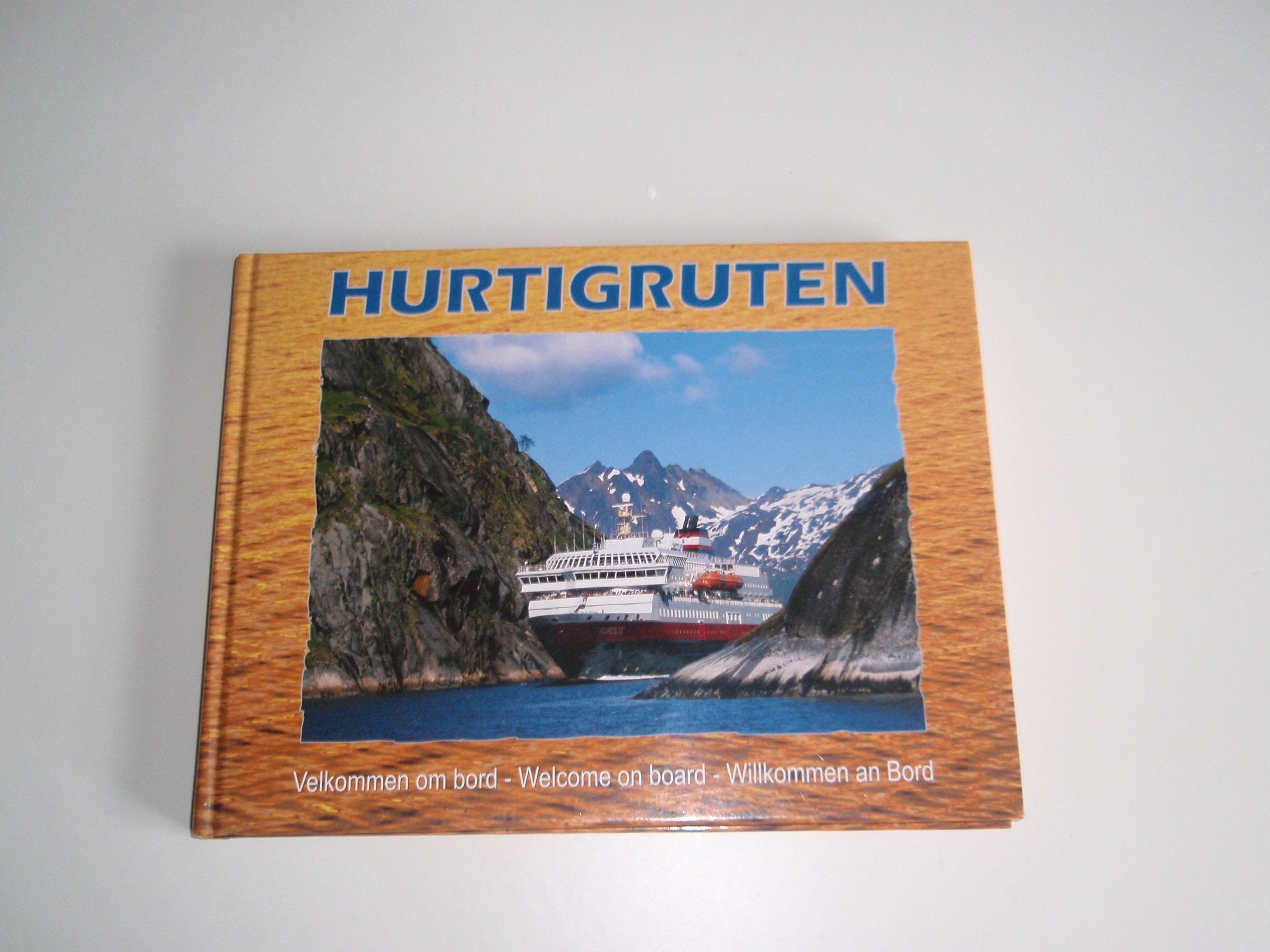Product Image: Hurtigruten. Velkomen om bord.