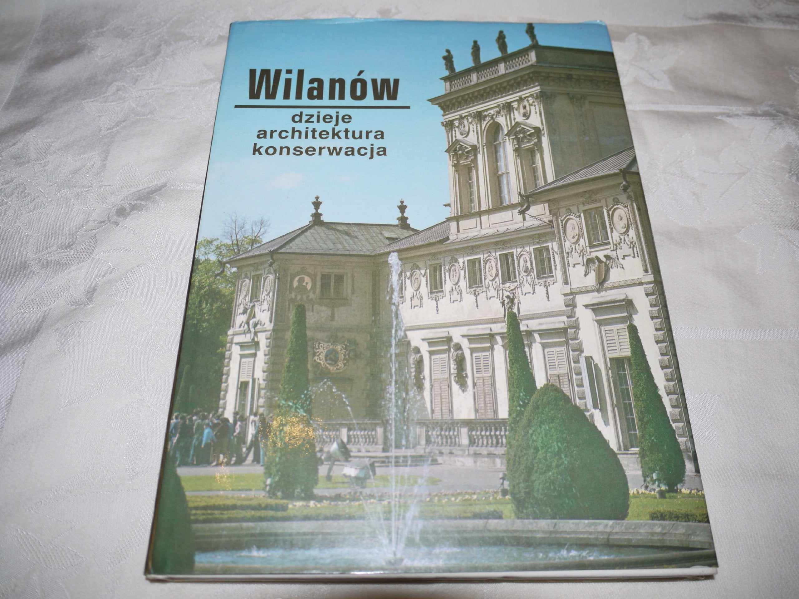 Wilanow (Polish Edition) Books
