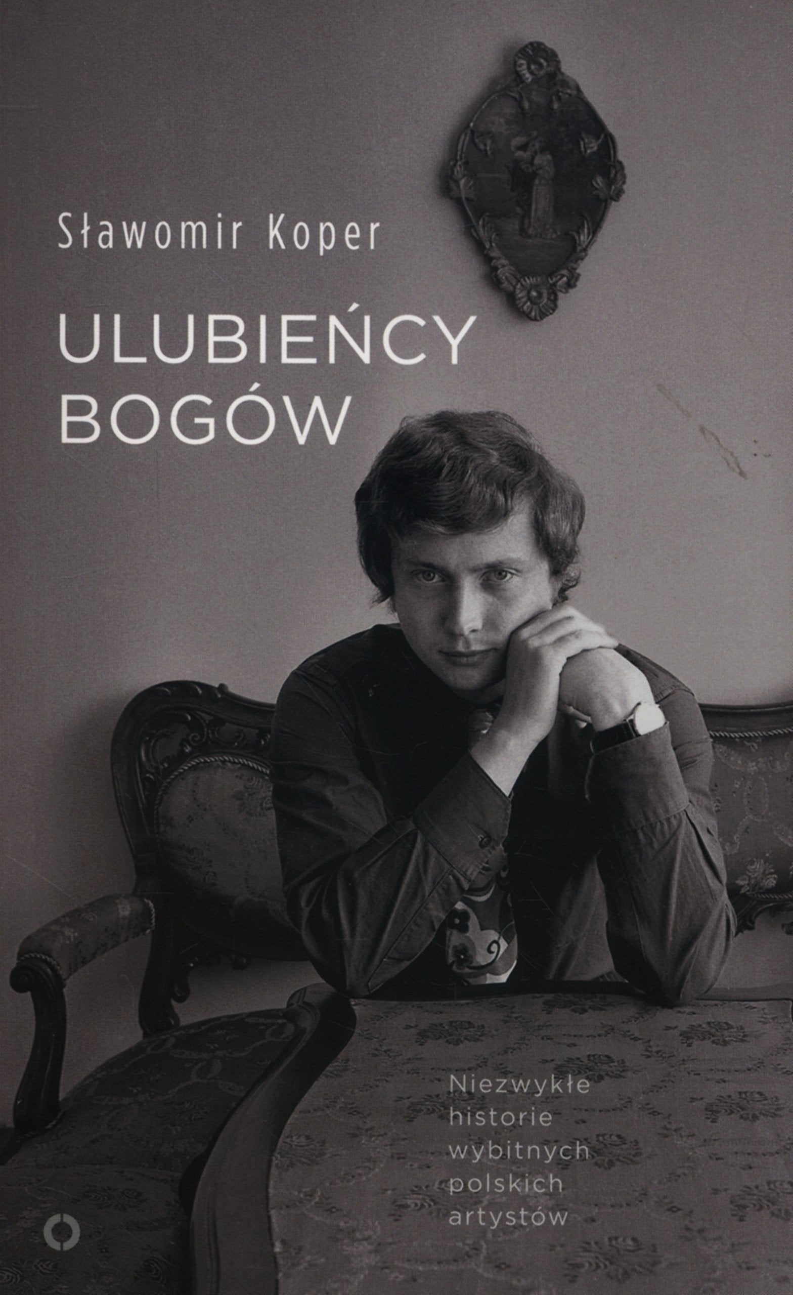 Ulubiency bogow Art & Literature Books