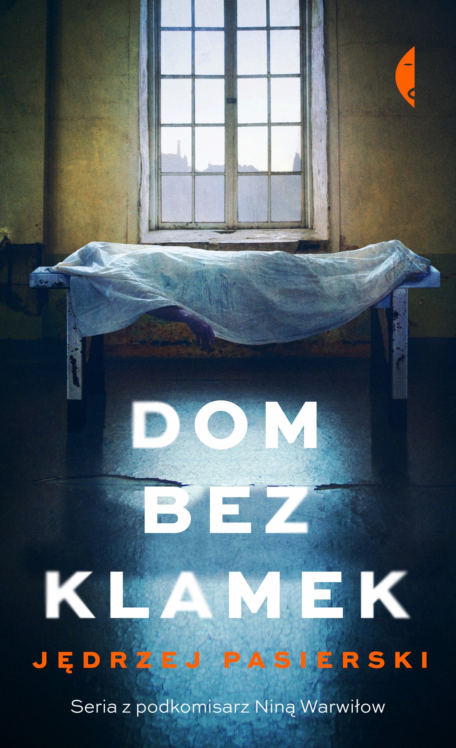 Dom bez klamek Contemporary literature