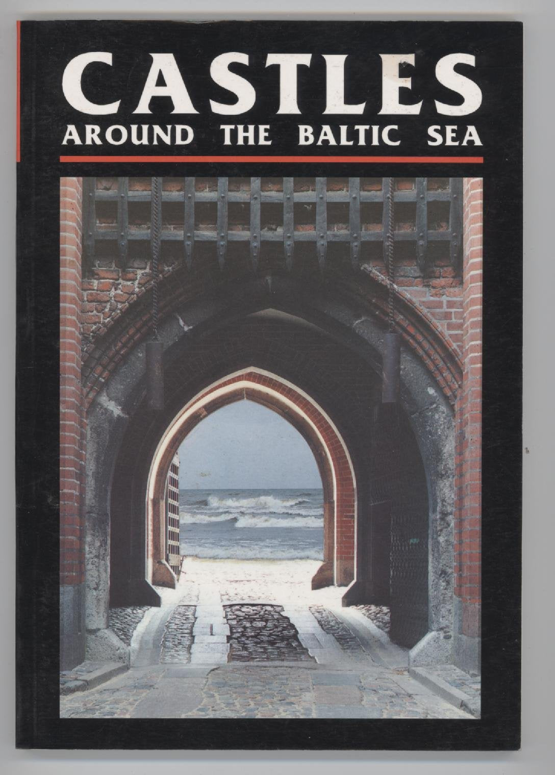 CASTLES AROUND THE BALTIC SEA Books